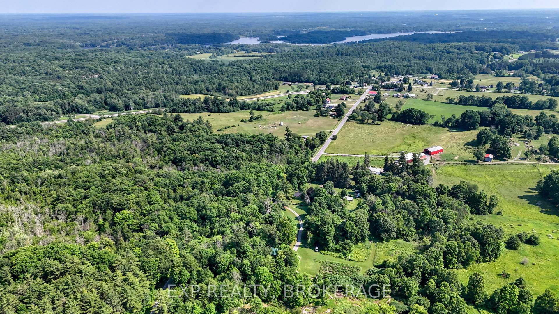 Photo 2 of 1143 Oak Flats Road, Frontenac, Frontenac Centre — HOMEH