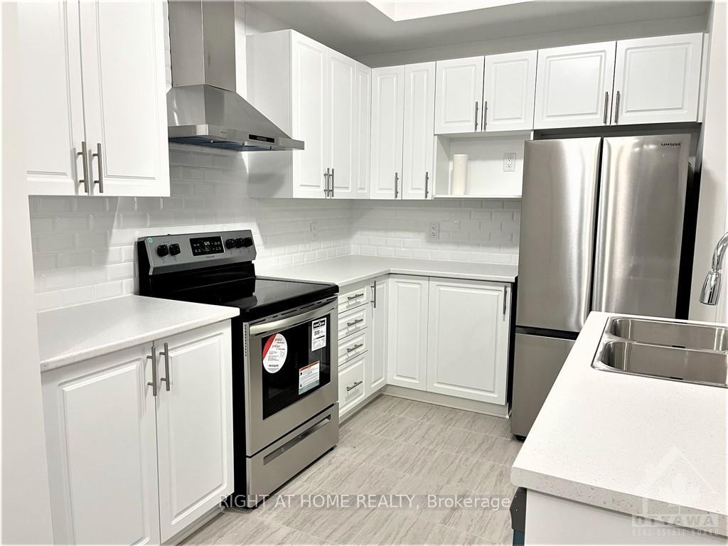 Photo 13 of 115 Chakra Street, Ottawa, Barrhaven - Heritage Park — HOMEH