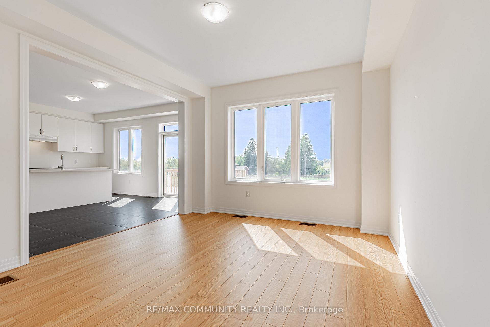Photo 12 of 110 Belmont Drive, Clarington, Newcastle — HOMEH