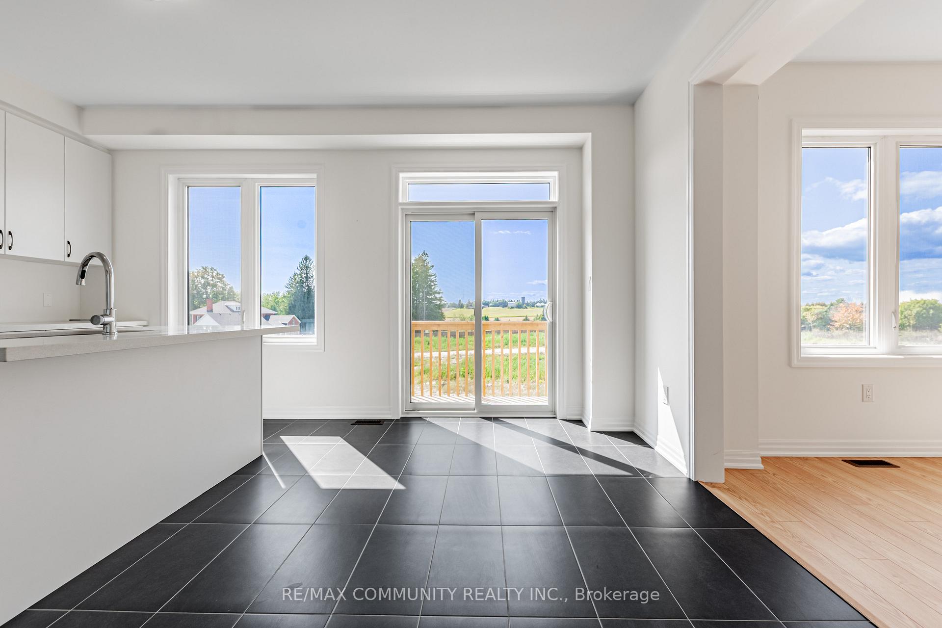Photo 13 of 110 Belmont Drive, Clarington, Newcastle — HOMEH
