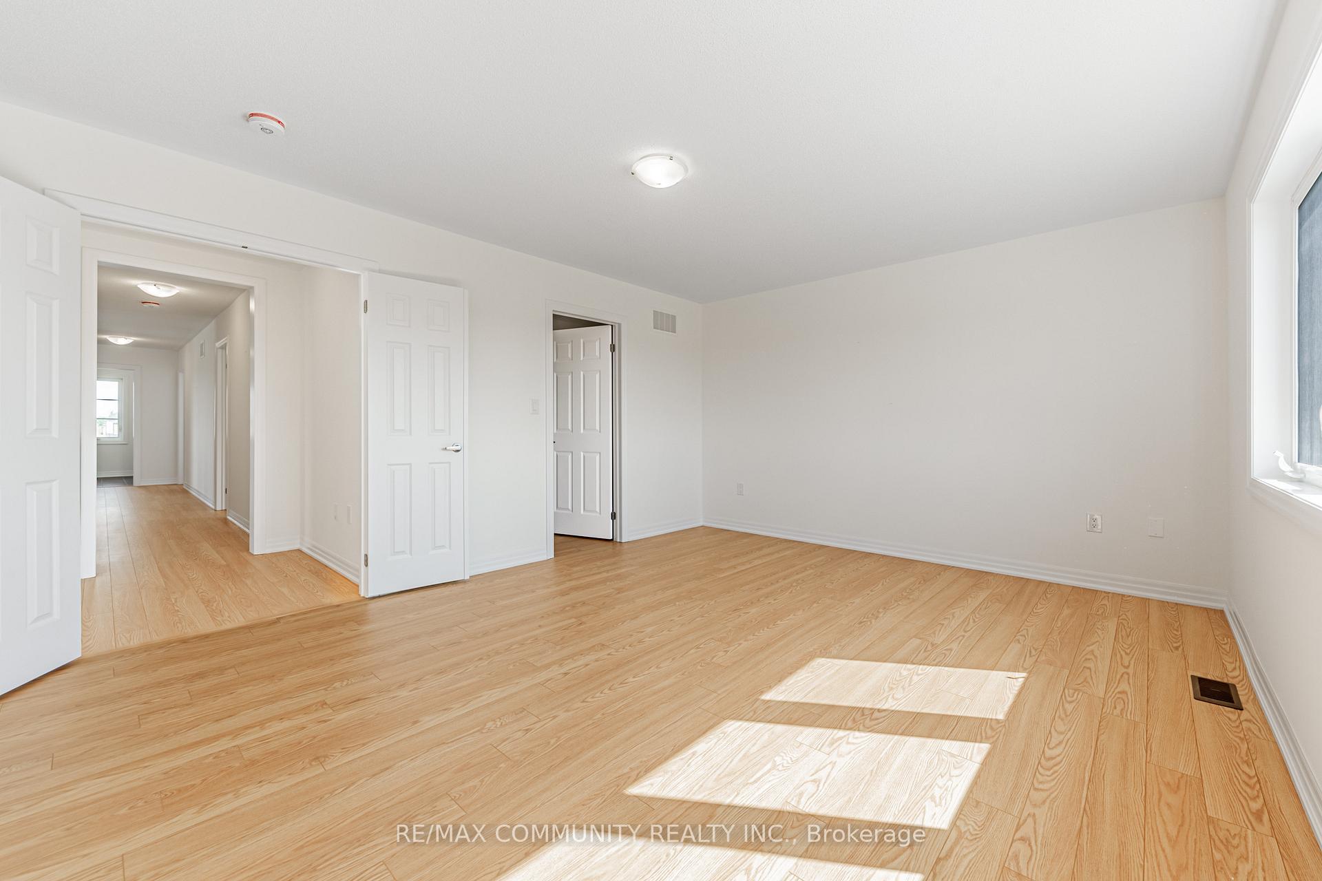 Photo 33 of 110 Belmont Drive, Clarington, Newcastle — HOMEH