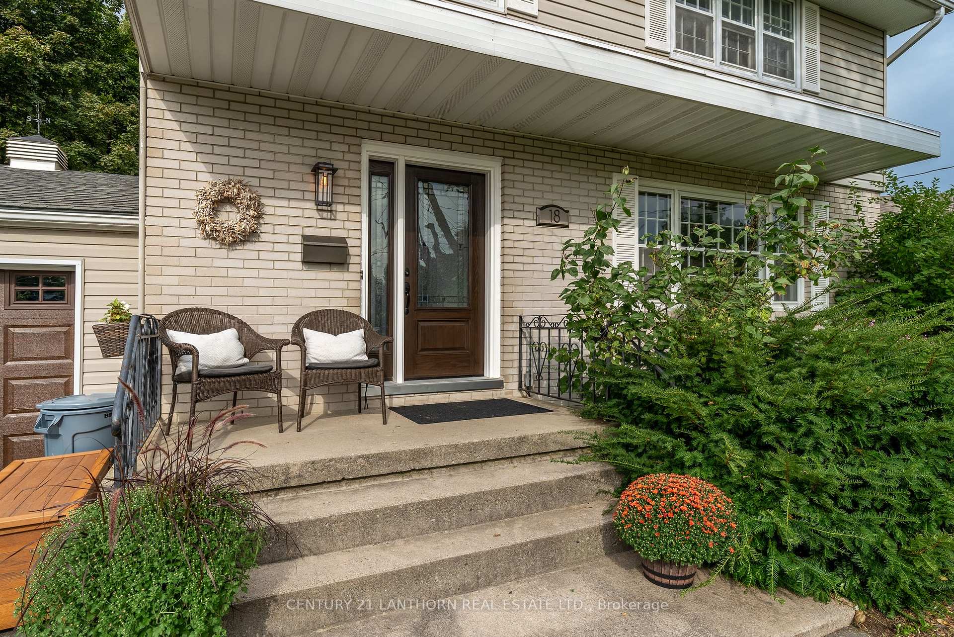 Photo 1 of 18 Lesley Drive, Belleville, Belleville Ward — HOMEH