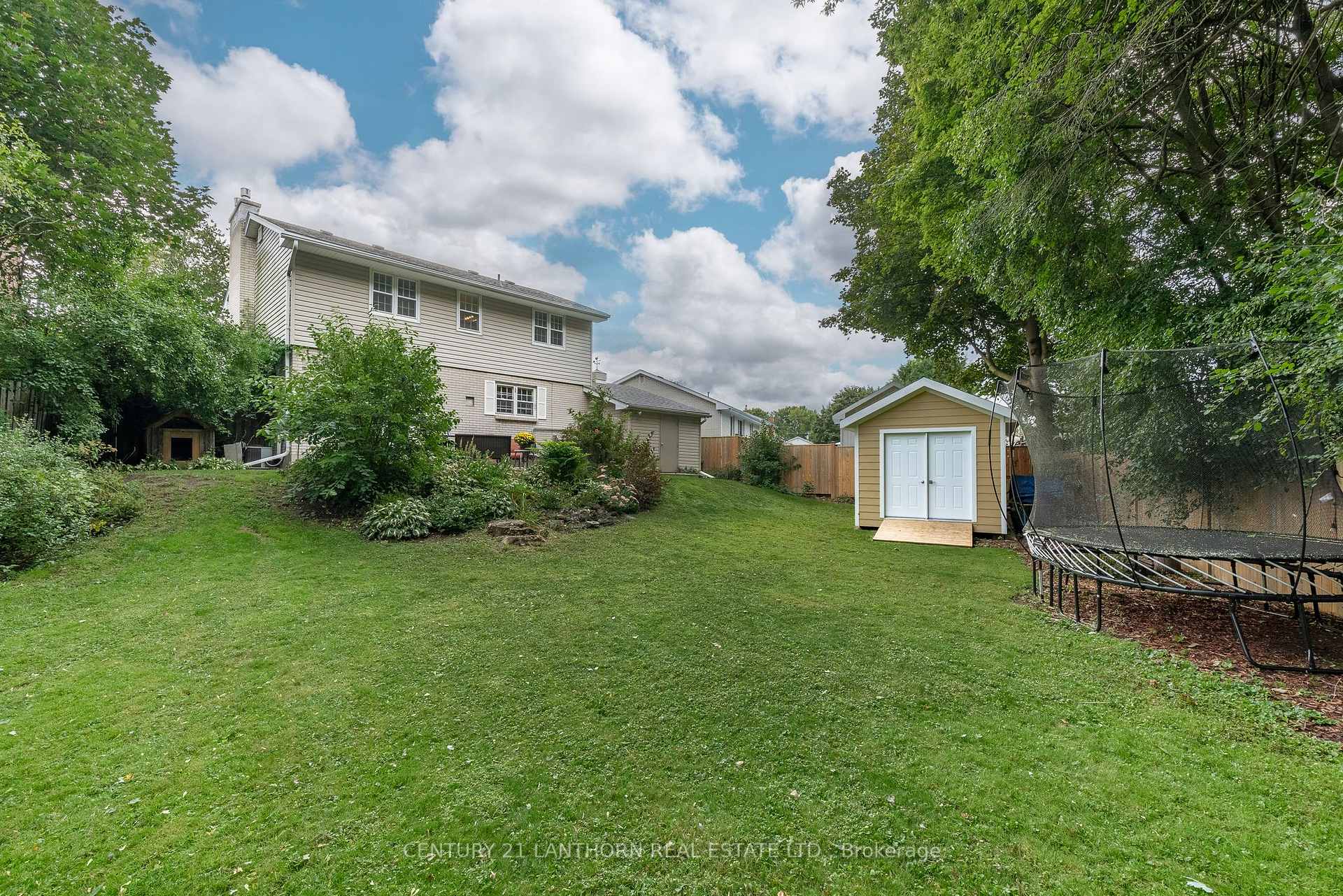 Photo 33 of 18 Lesley Drive, Belleville, Belleville Ward — HOMEH