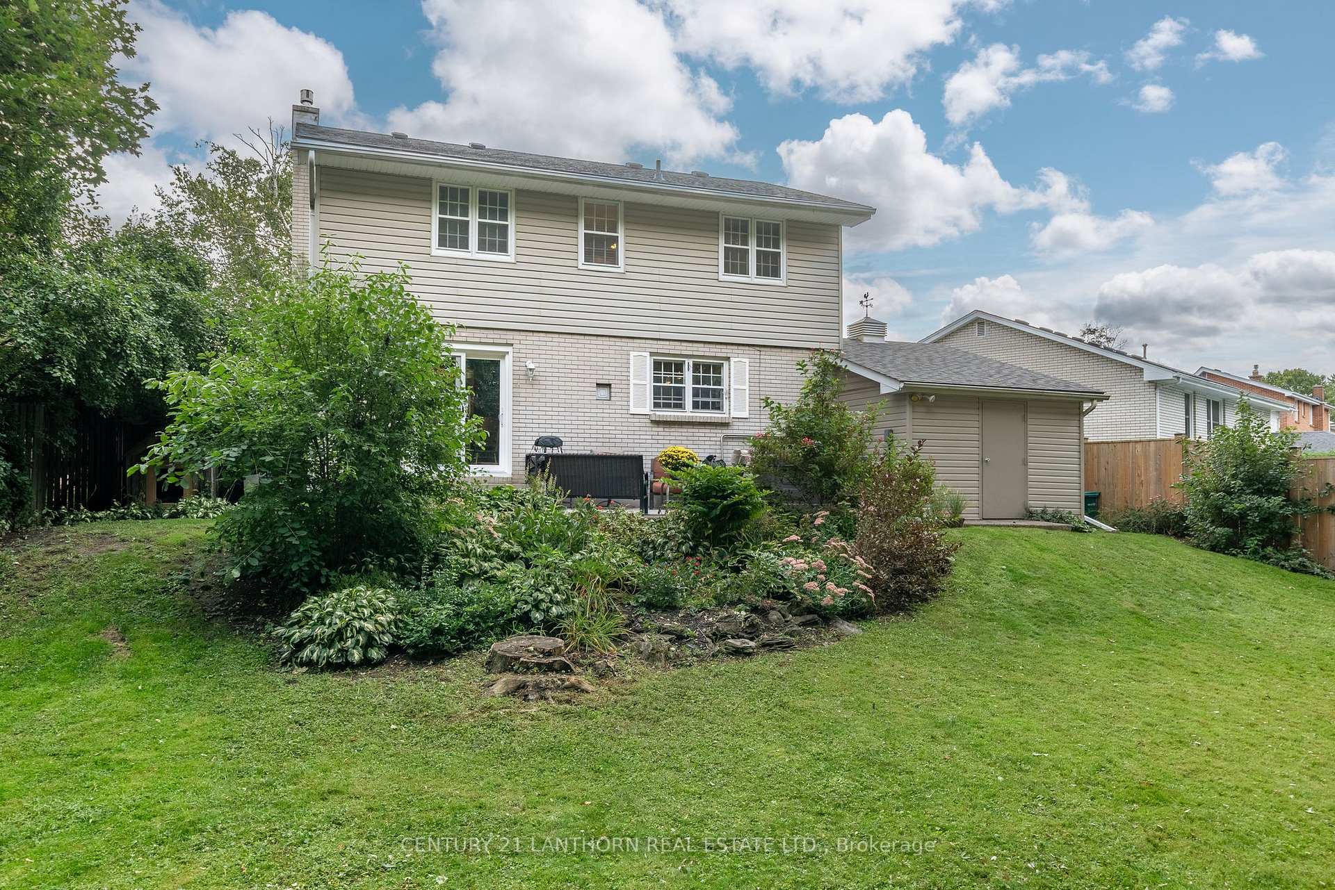 Photo 39 of 18 Lesley Drive, Belleville, Belleville Ward — HOMEH
