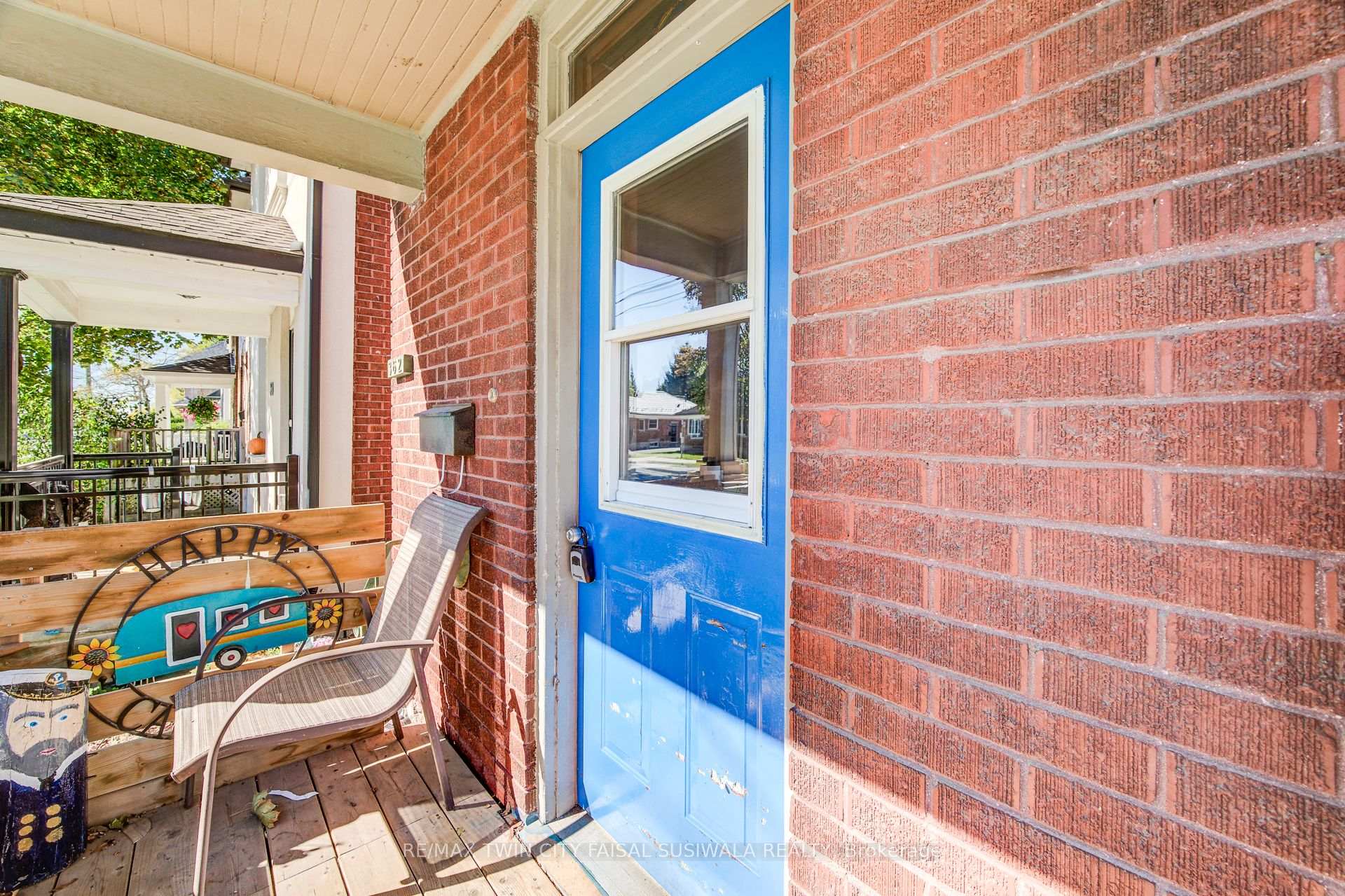Photo 4 of 362 York Road, Guelph, St. Patrick's Ward — HOMEH