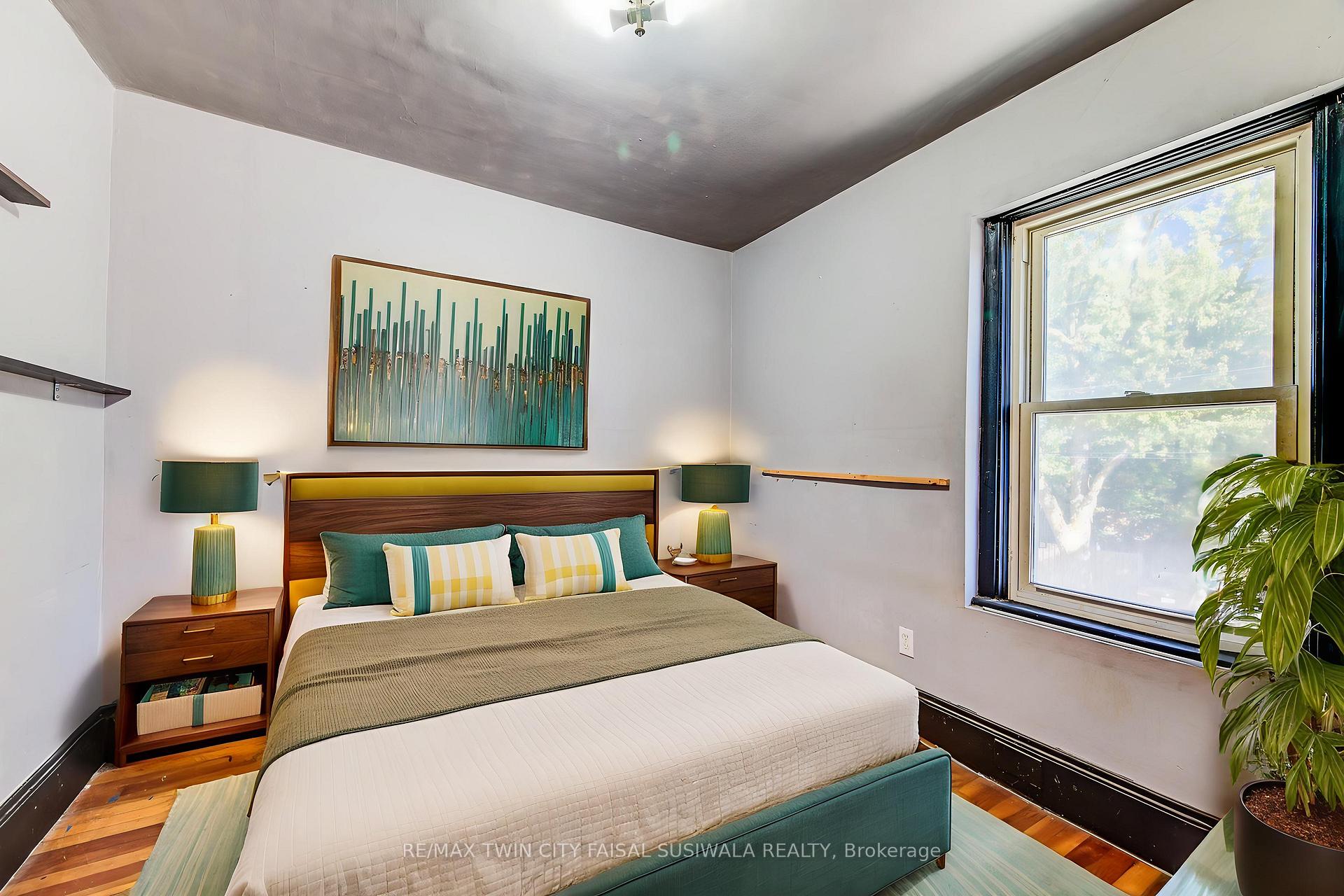 Photo 20 of 362 York Road, Guelph, St. Patrick's Ward — HOMEH