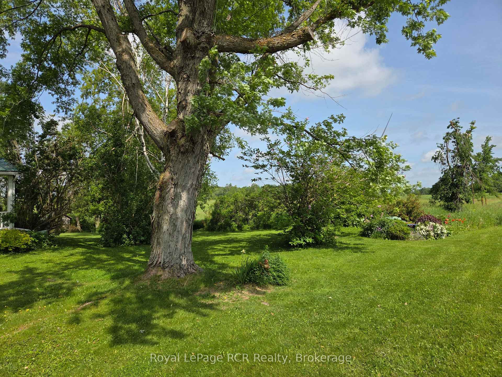 Photo 2 of 573648 57B Road, Grey Highlands — HOMEH