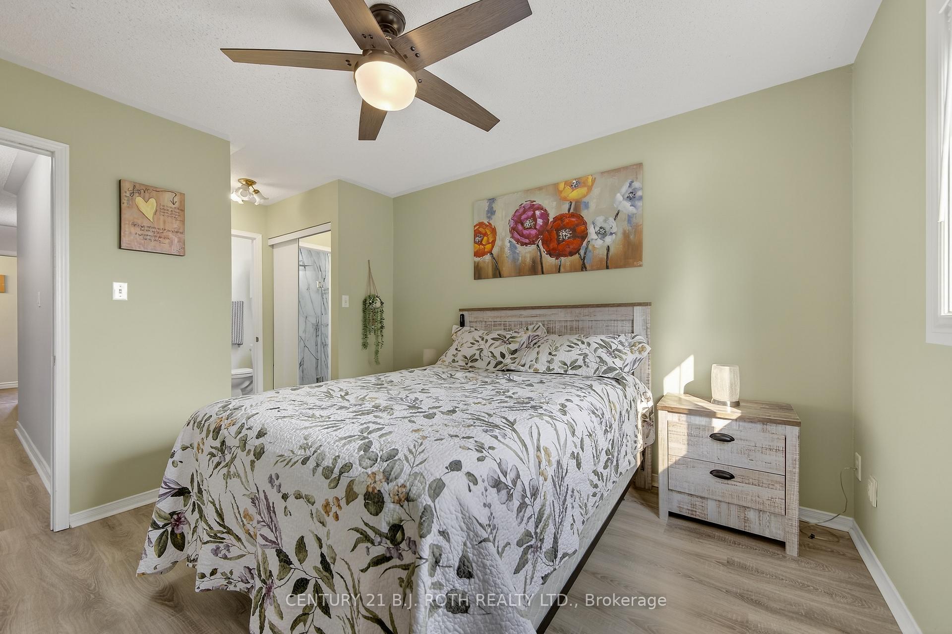 Photo 33 of 80 Bruce Crescent, Barrie, Bayshore — HOMEH