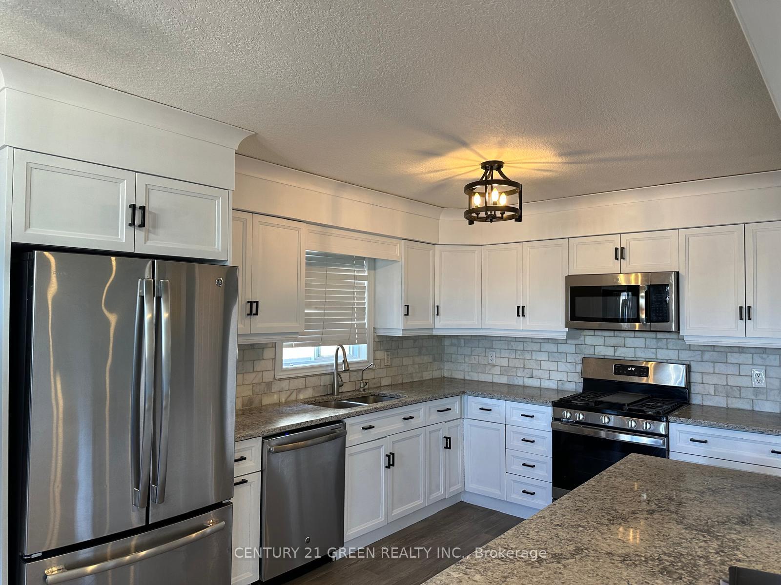 Photo 1 of 171 Clair Road W, Guelph, Clairfields/Hanlon Business Park — HOMEH