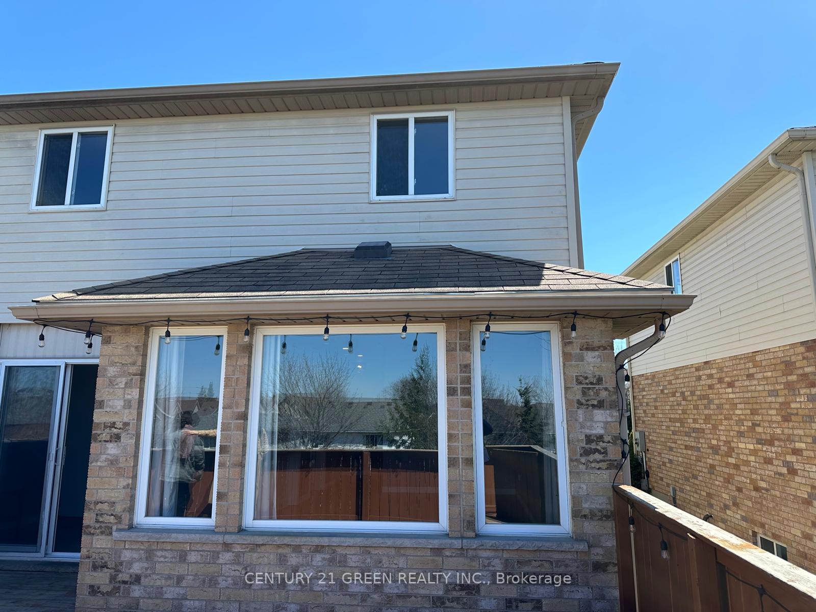 Photo 3 of 171 Clair Road W, Guelph, Clairfields/Hanlon Business Park — HOMEH