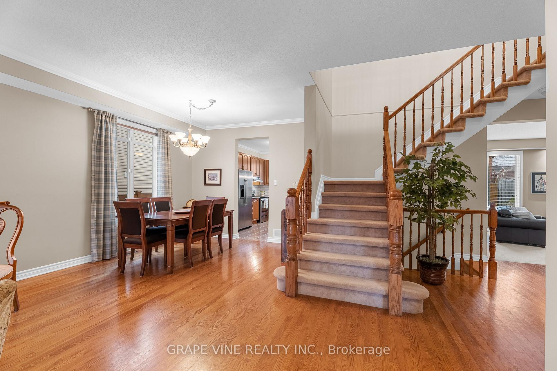 Photo 3 of 67 Gleeson Way, Ottawa, Barrhaven - Longfields — HOMEH