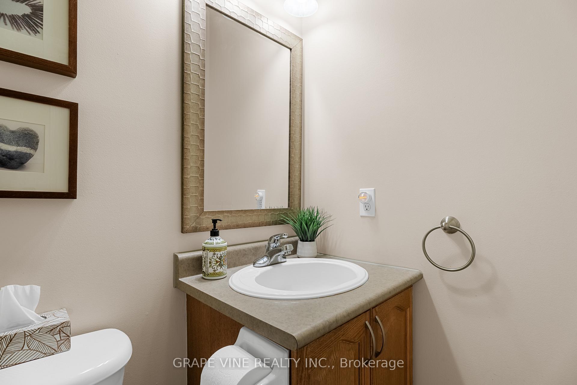 Photo 15 of 67 Gleeson Way, Ottawa, Barrhaven - Longfields — HOMEH