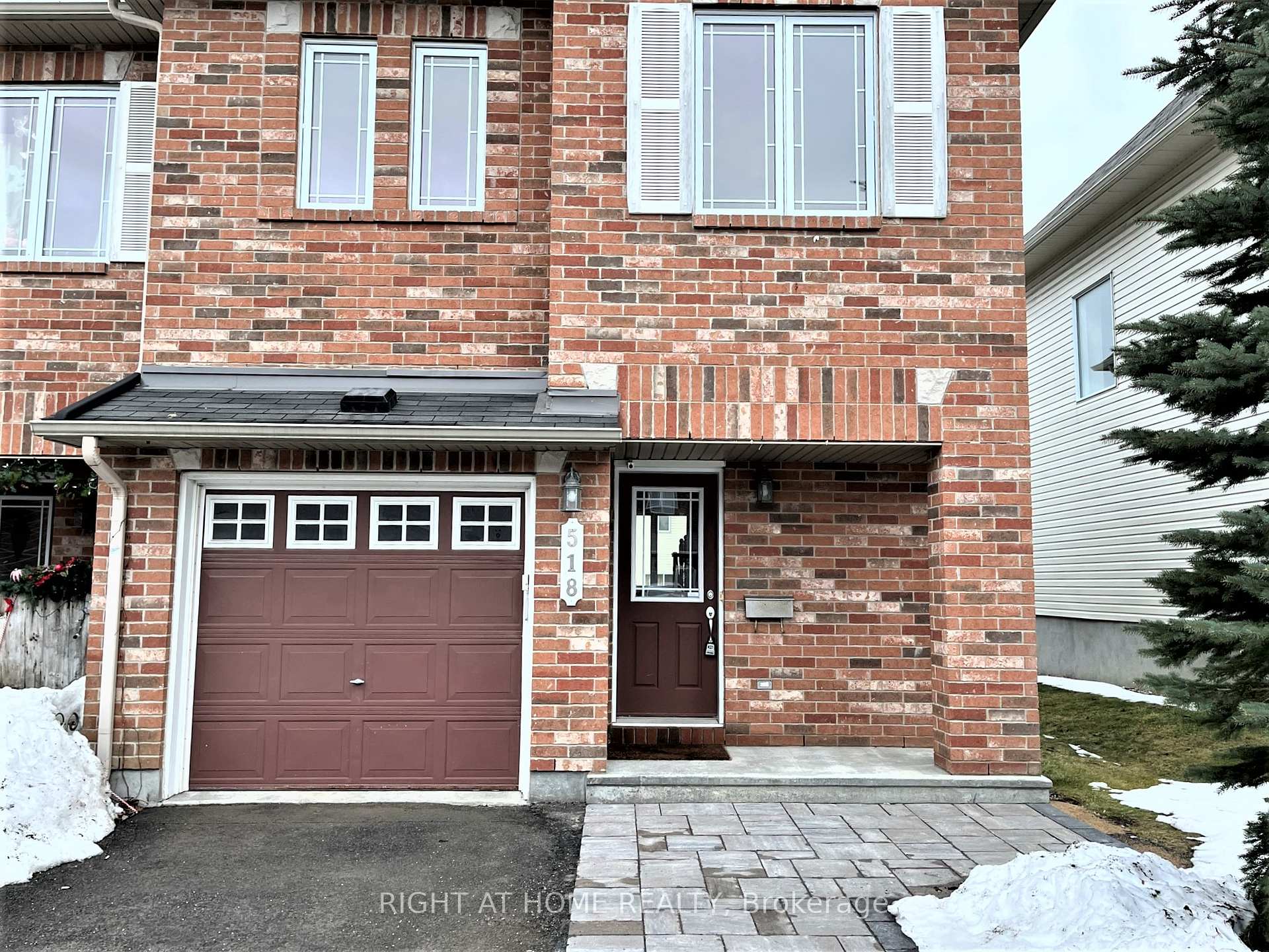 Photo 2 of 518 Temiskaming Crescent, Ottawa, Barrhaven - Strandherd — HOMEH