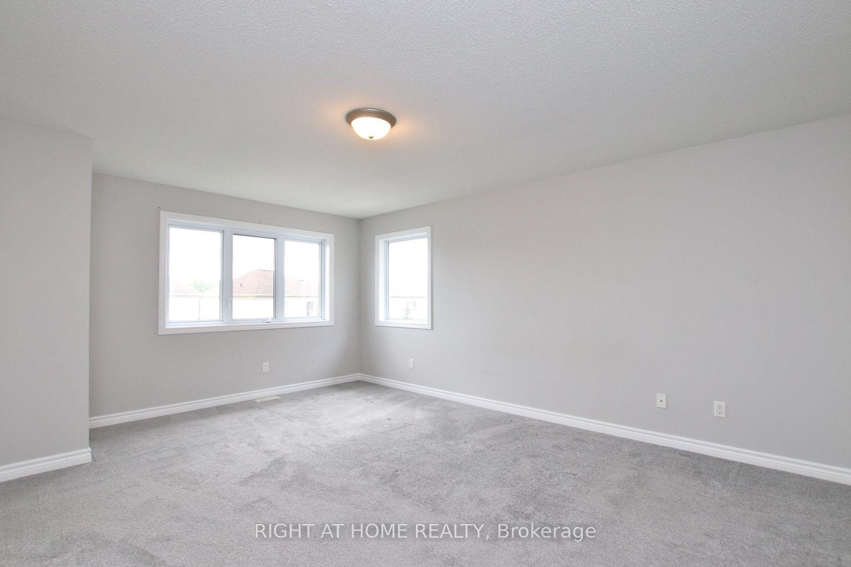 Photo 15 of 518 Temiskaming Crescent, Ottawa, Barrhaven - Strandherd — HOMEH