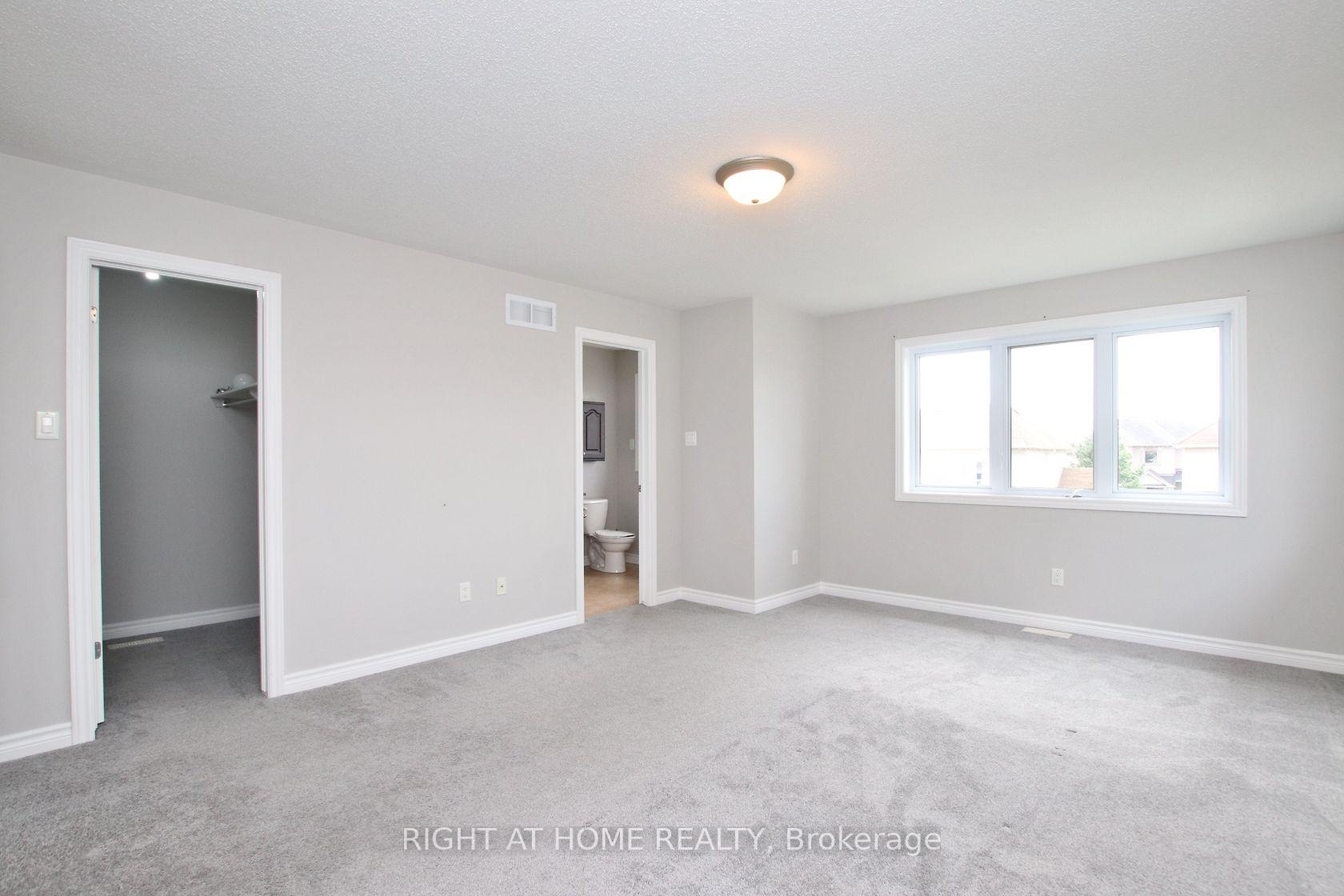 Photo 16 of 518 Temiskaming Crescent, Ottawa, Barrhaven - Strandherd — HOMEH