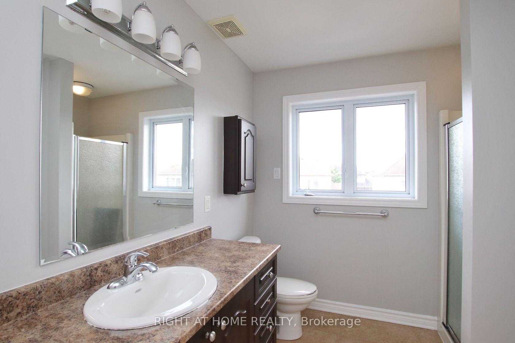Photo 19 of 518 Temiskaming Crescent, Ottawa, Barrhaven - Strandherd — HOMEH