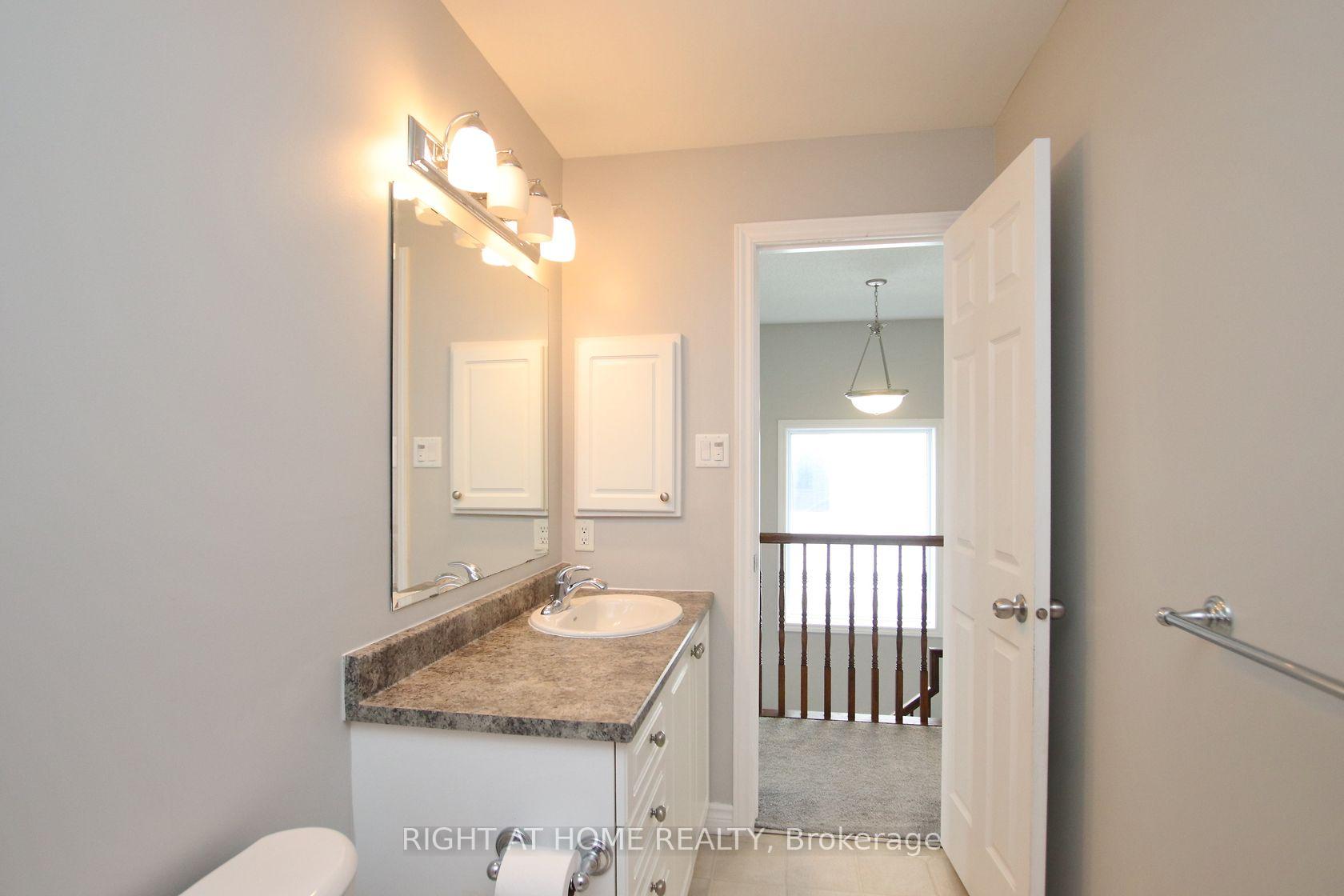 Photo 21 of 518 Temiskaming Crescent, Ottawa, Barrhaven - Strandherd — HOMEH