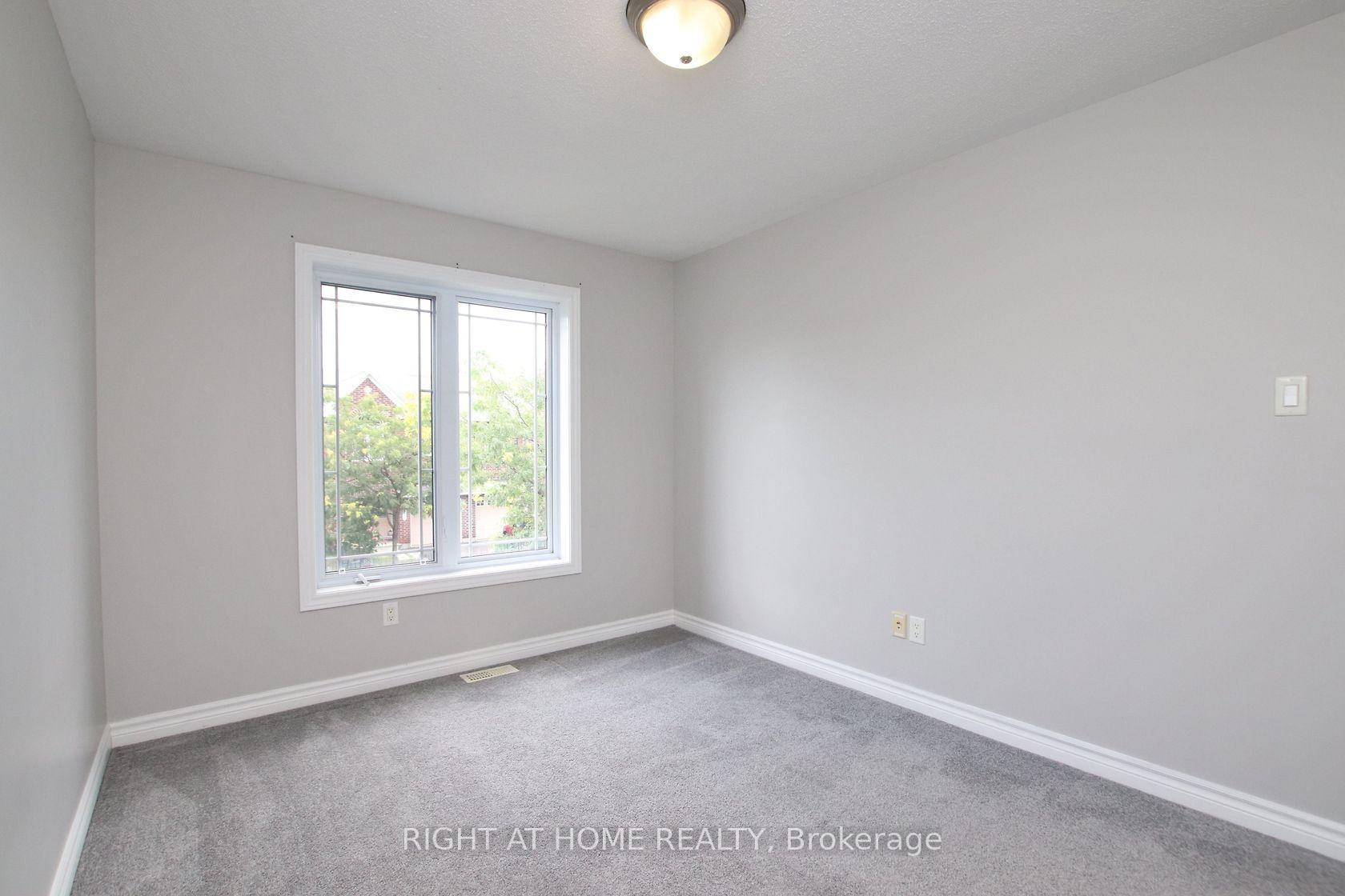 Photo 25 of 518 Temiskaming Crescent, Ottawa, Barrhaven - Strandherd — HOMEH