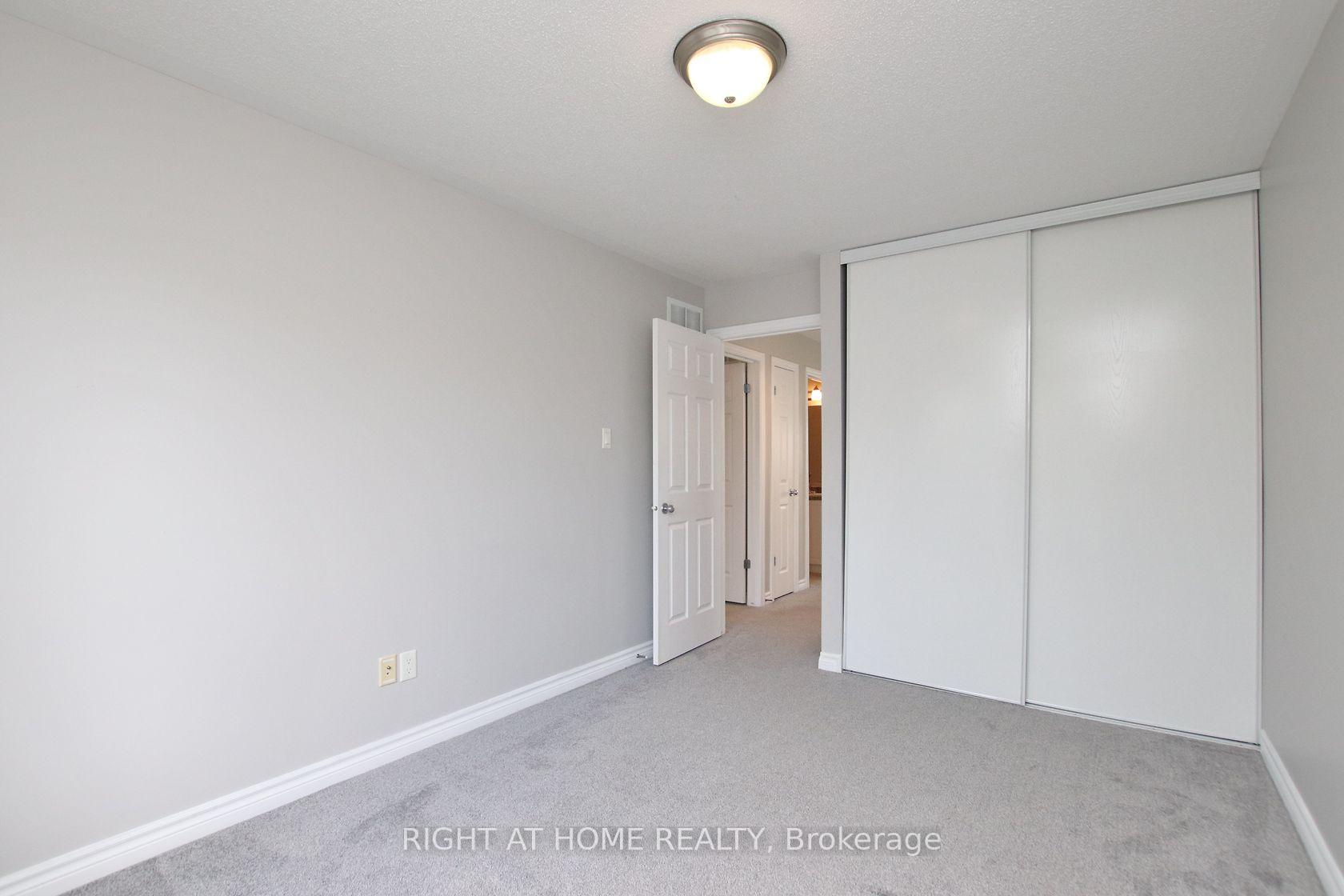 Photo 26 of 518 Temiskaming Crescent, Ottawa, Barrhaven - Strandherd — HOMEH