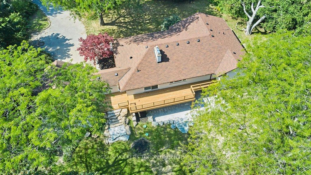 Front of 507 Mill Street S
