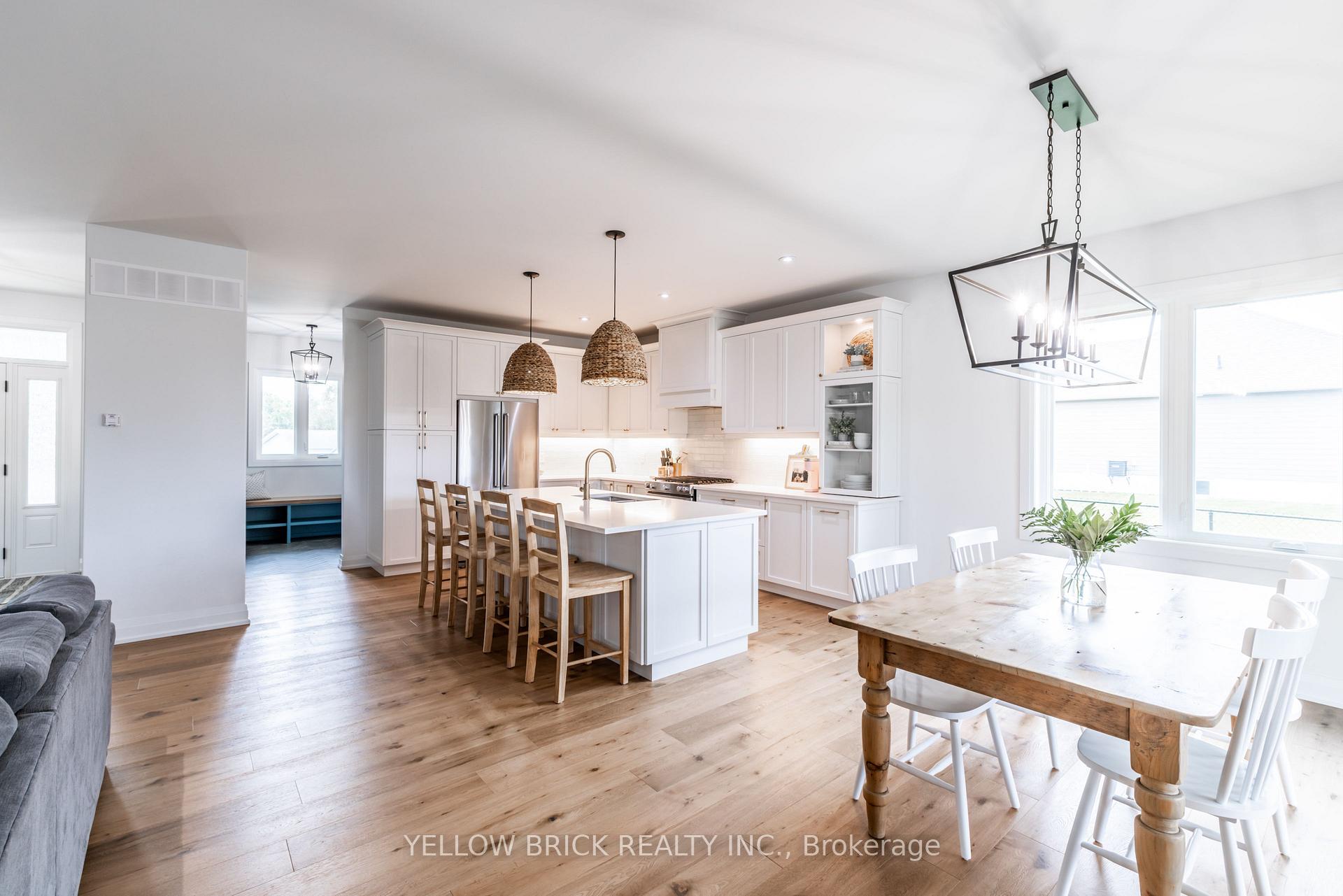 Photo 10 of 14 Demont Drive, Oro-Medonte, Warminister — HOMEH