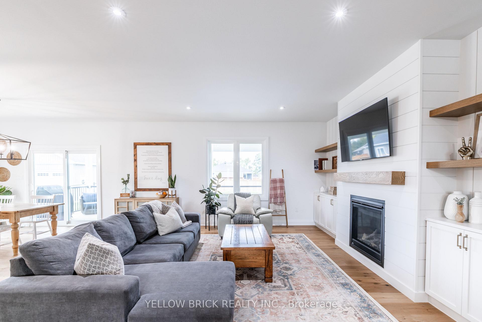 Photo 14 of 14 Demont Drive, Oro-Medonte, Warminister — HOMEH