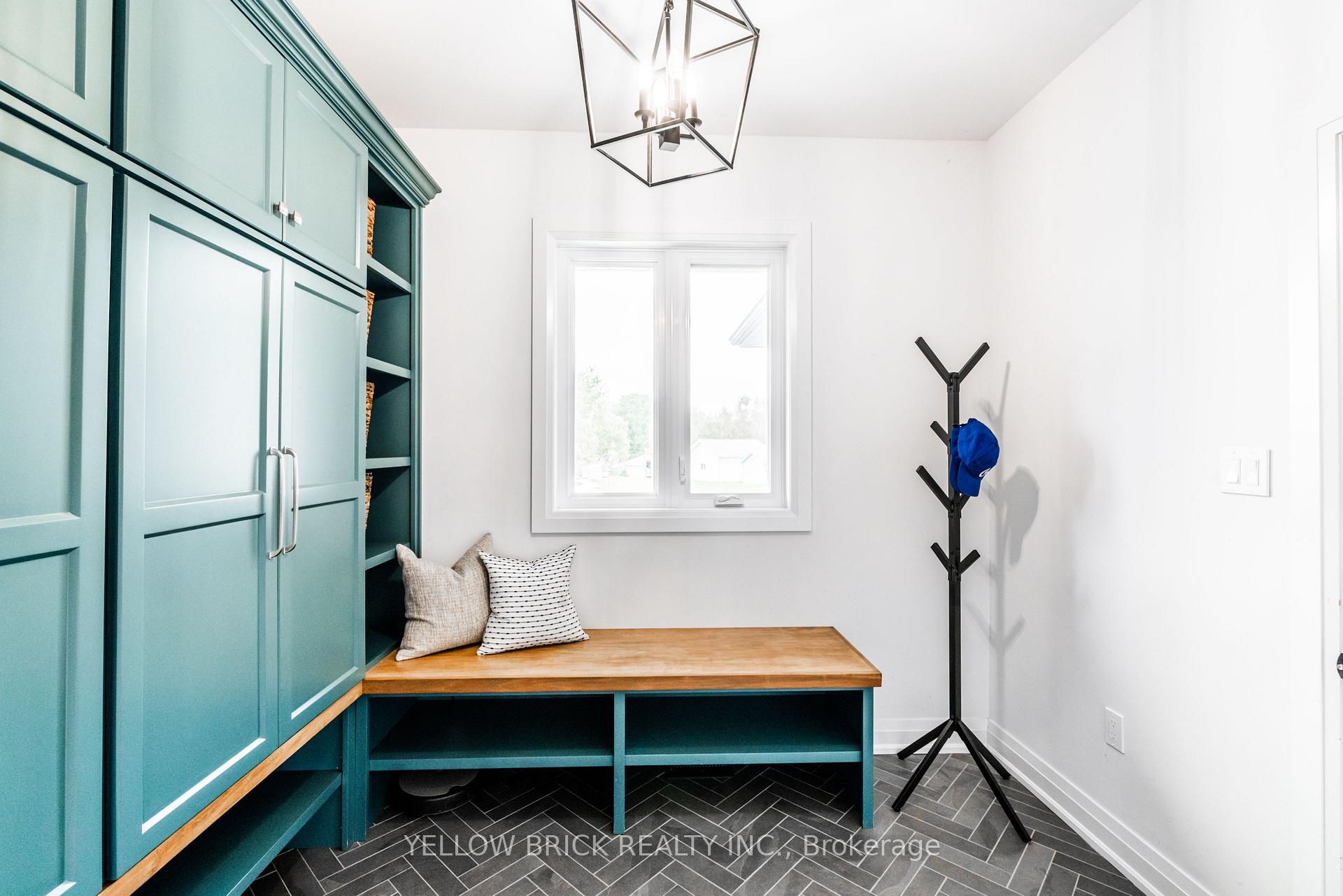 Photo 17 of 14 Demont Drive, Oro-Medonte, Warminister — HOMEH