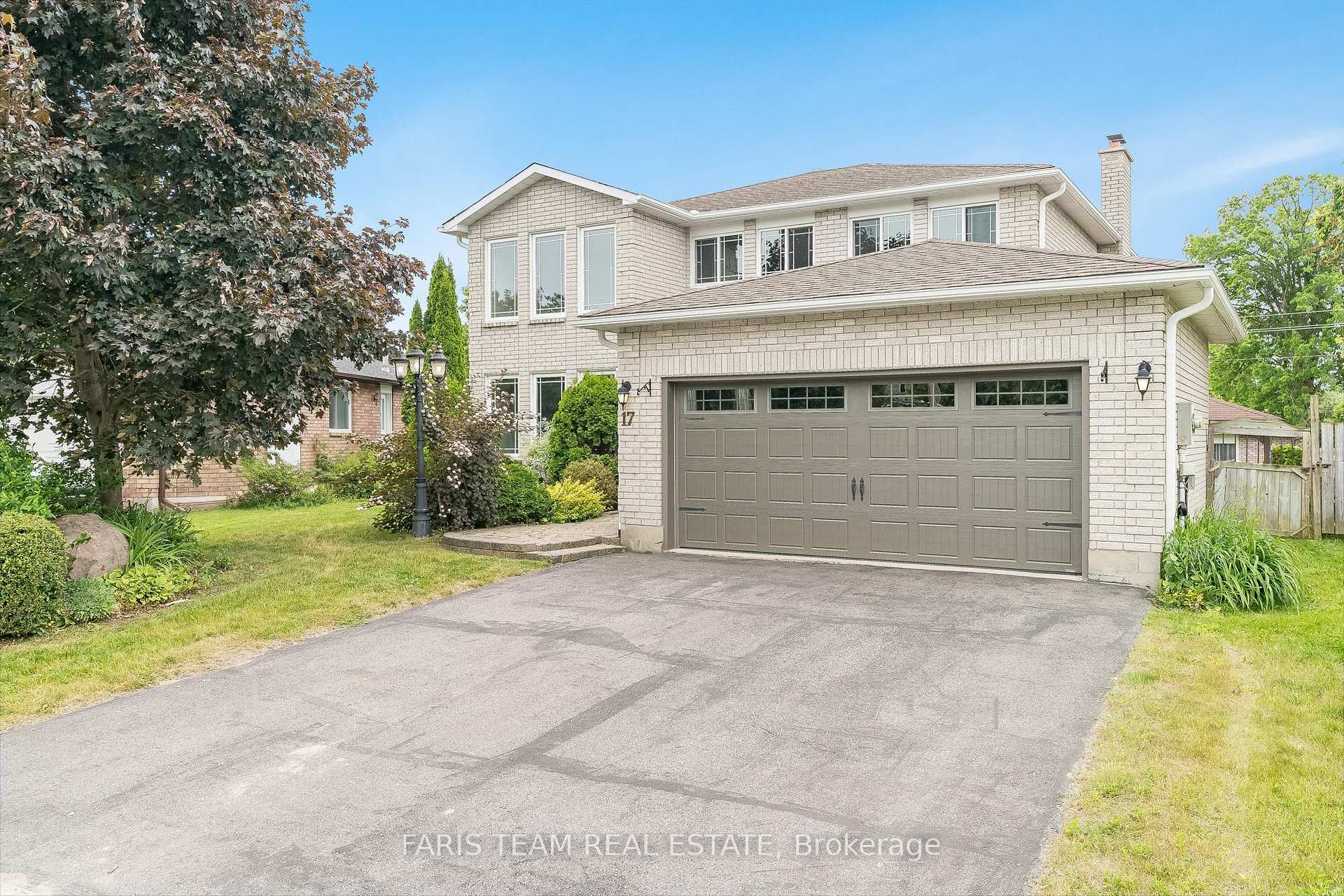 Front of 17 Radenhurst Crescent