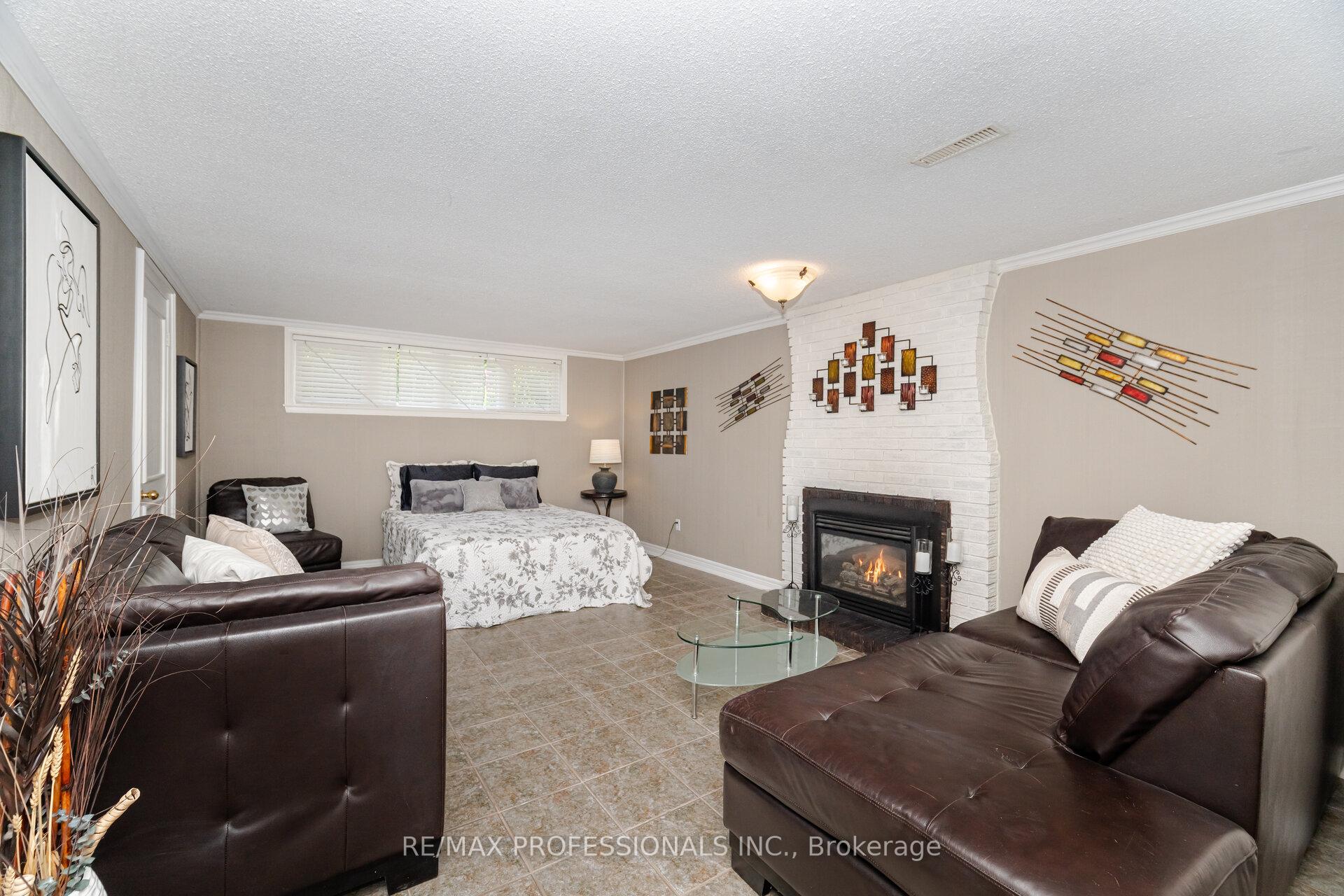Photo 43 of 267 Bell Air Drive, Caledon, Bolton East — HOMEH