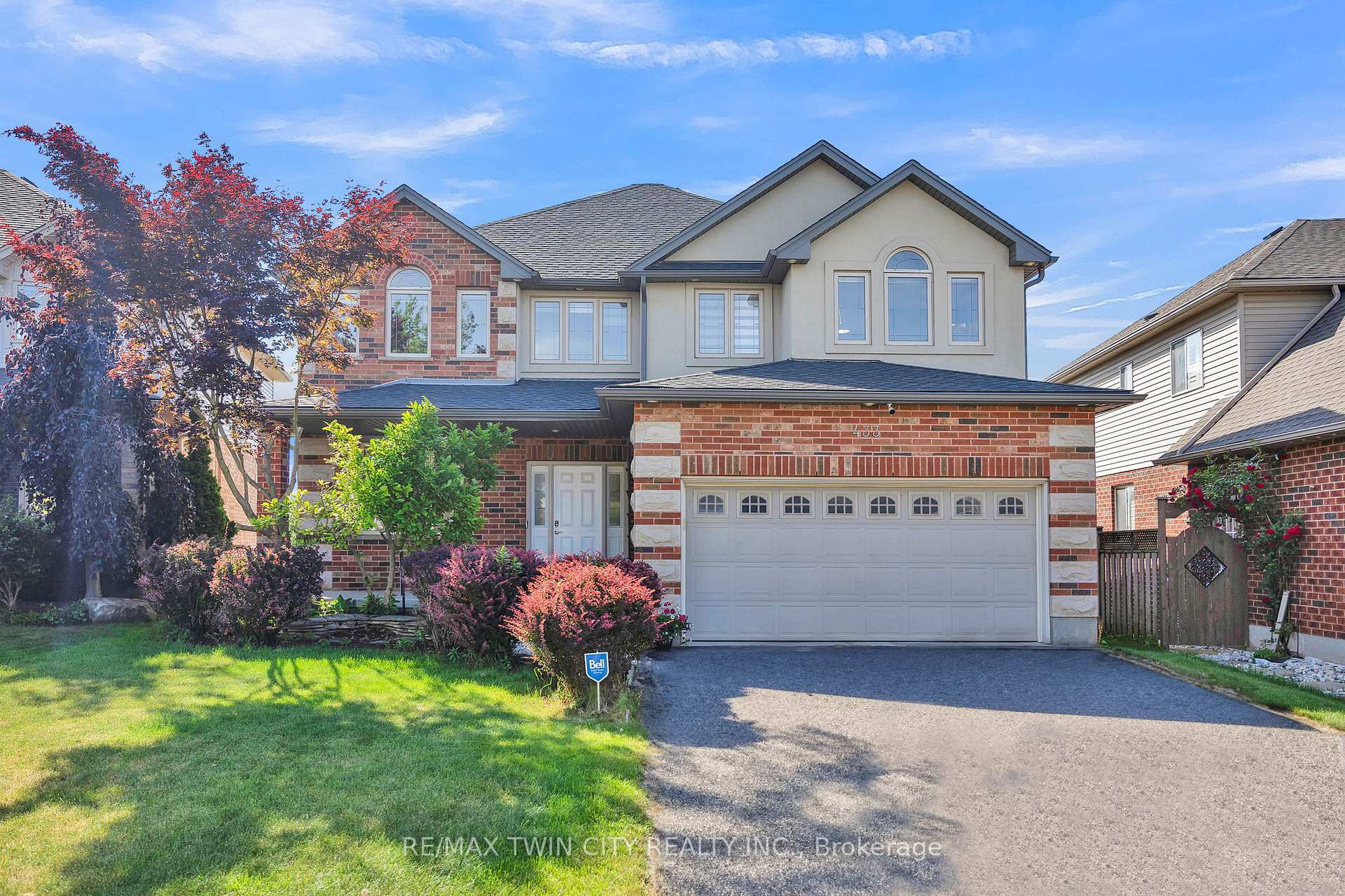 Front of 433 Doon South Drive