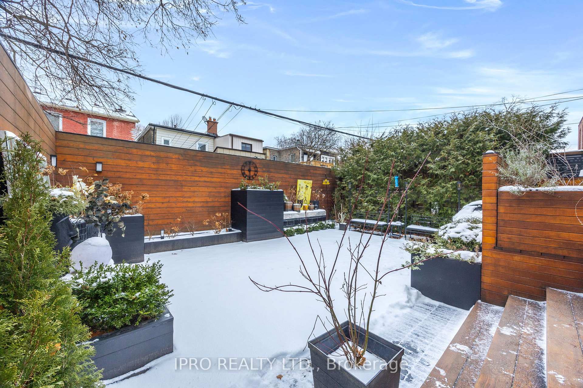 Photo 37 of 20 Fairview Boulevard, Toronto, North Riverdale — HOMEH