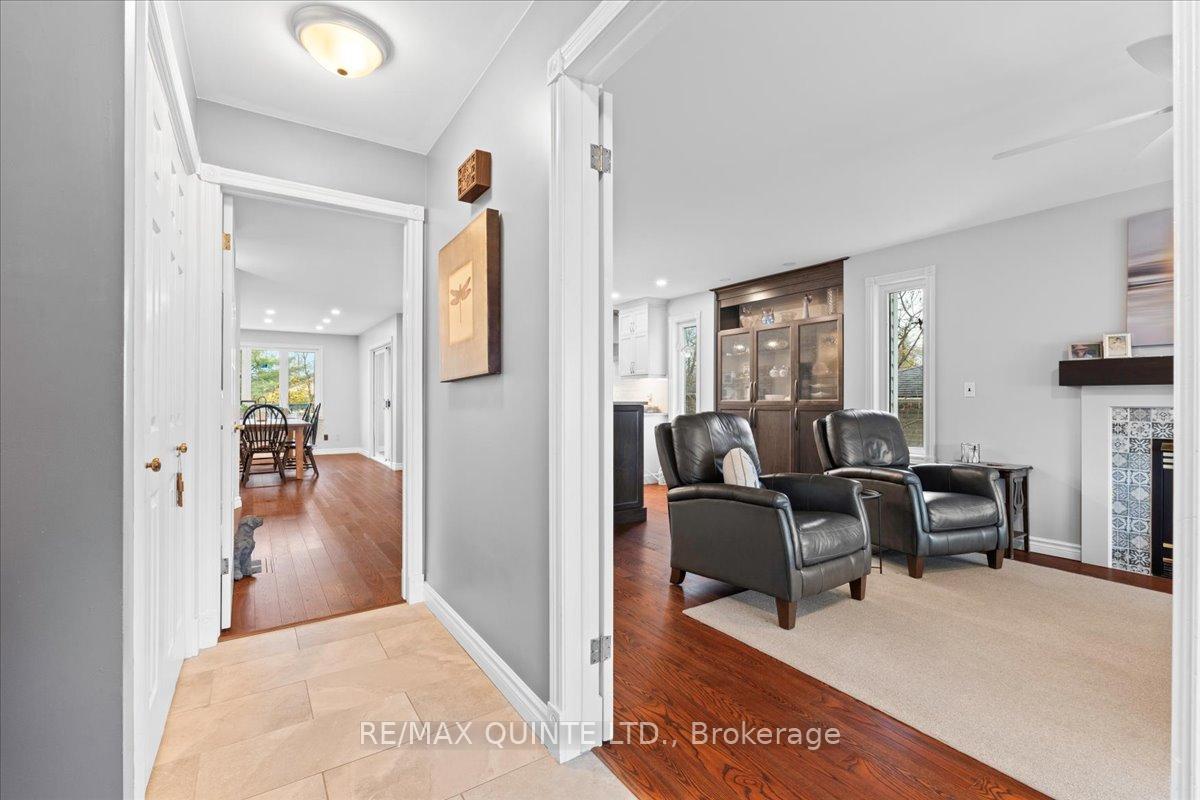 Photo 5 of 115 Palmer Road, Belleville, Belleville Ward — HOMEH