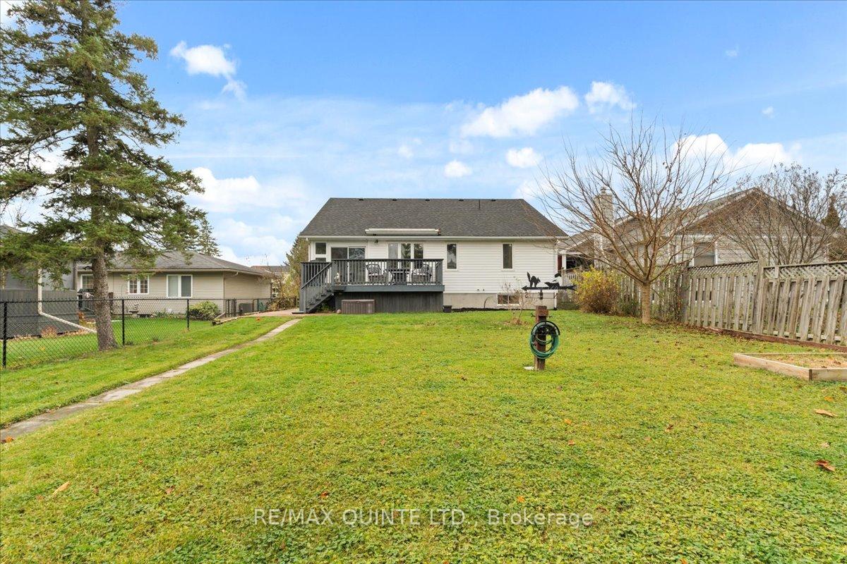 Photo 38 of 115 Palmer Road, Belleville, Belleville Ward — HOMEH