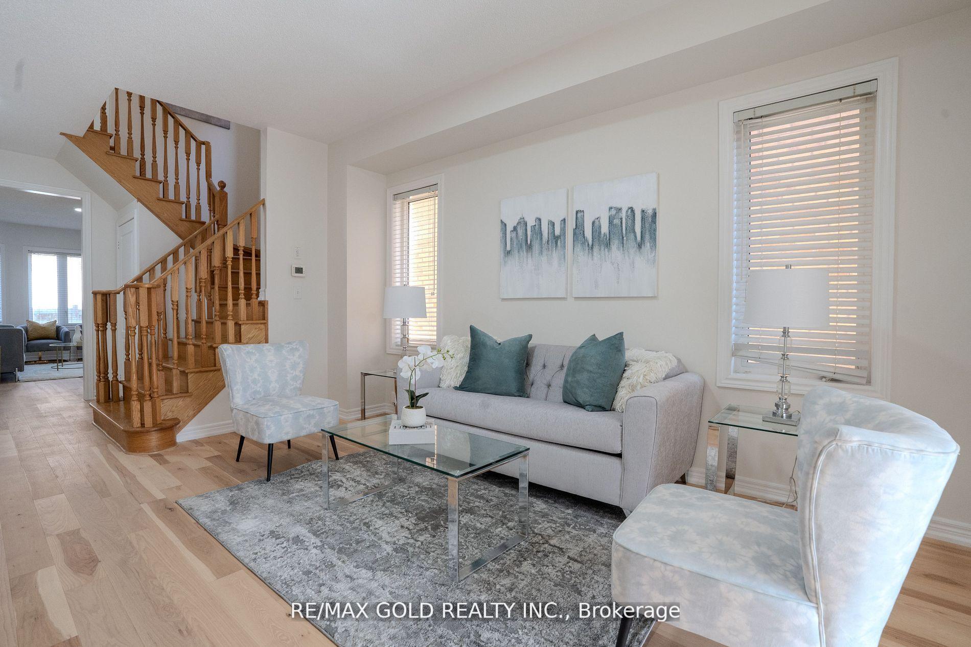 Photo 2 of 4 Bilby Street, Brampton, Northwest Brampton — HOMEH