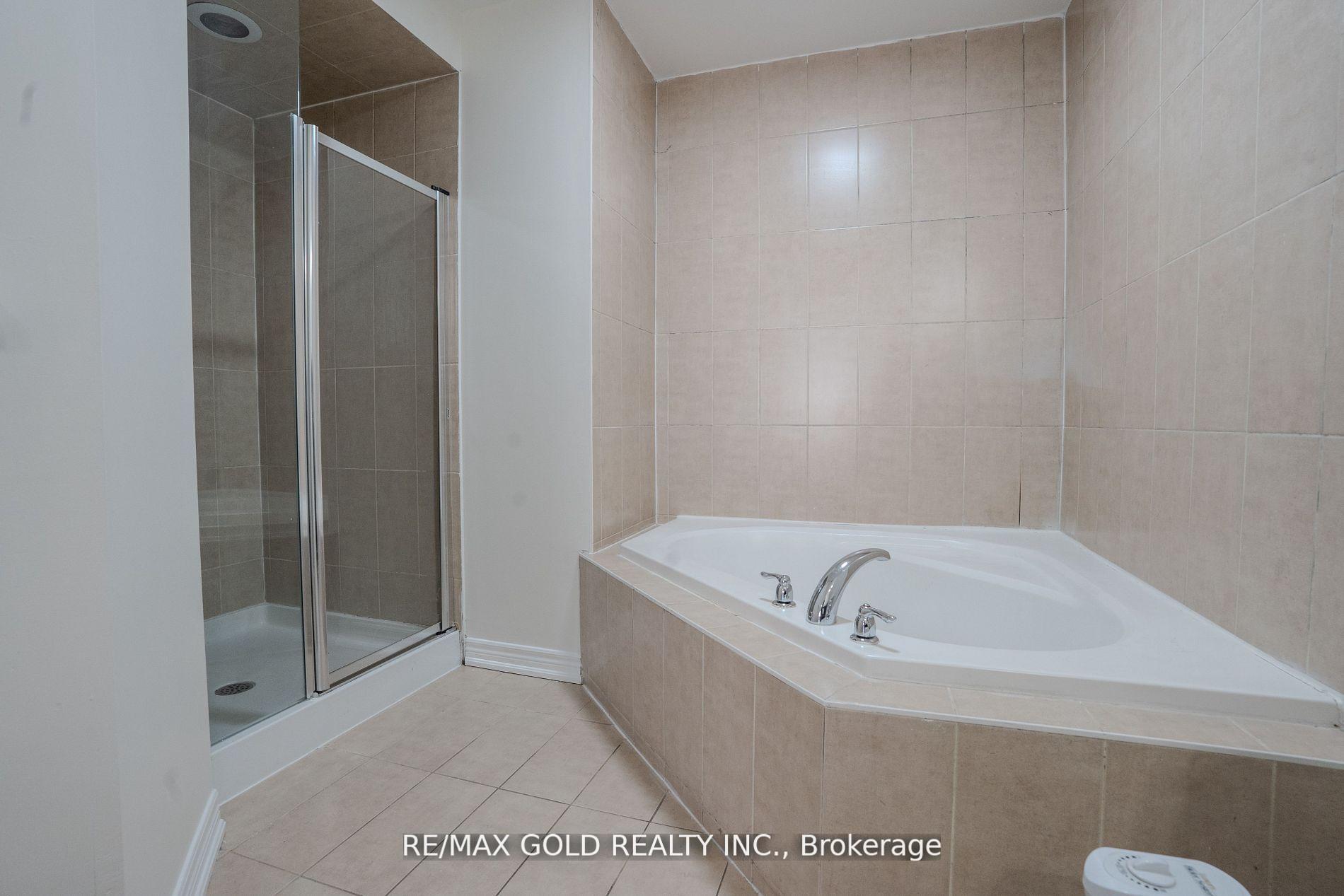 Photo 20 of 4 Bilby Street, Brampton, Northwest Brampton — HOMEH