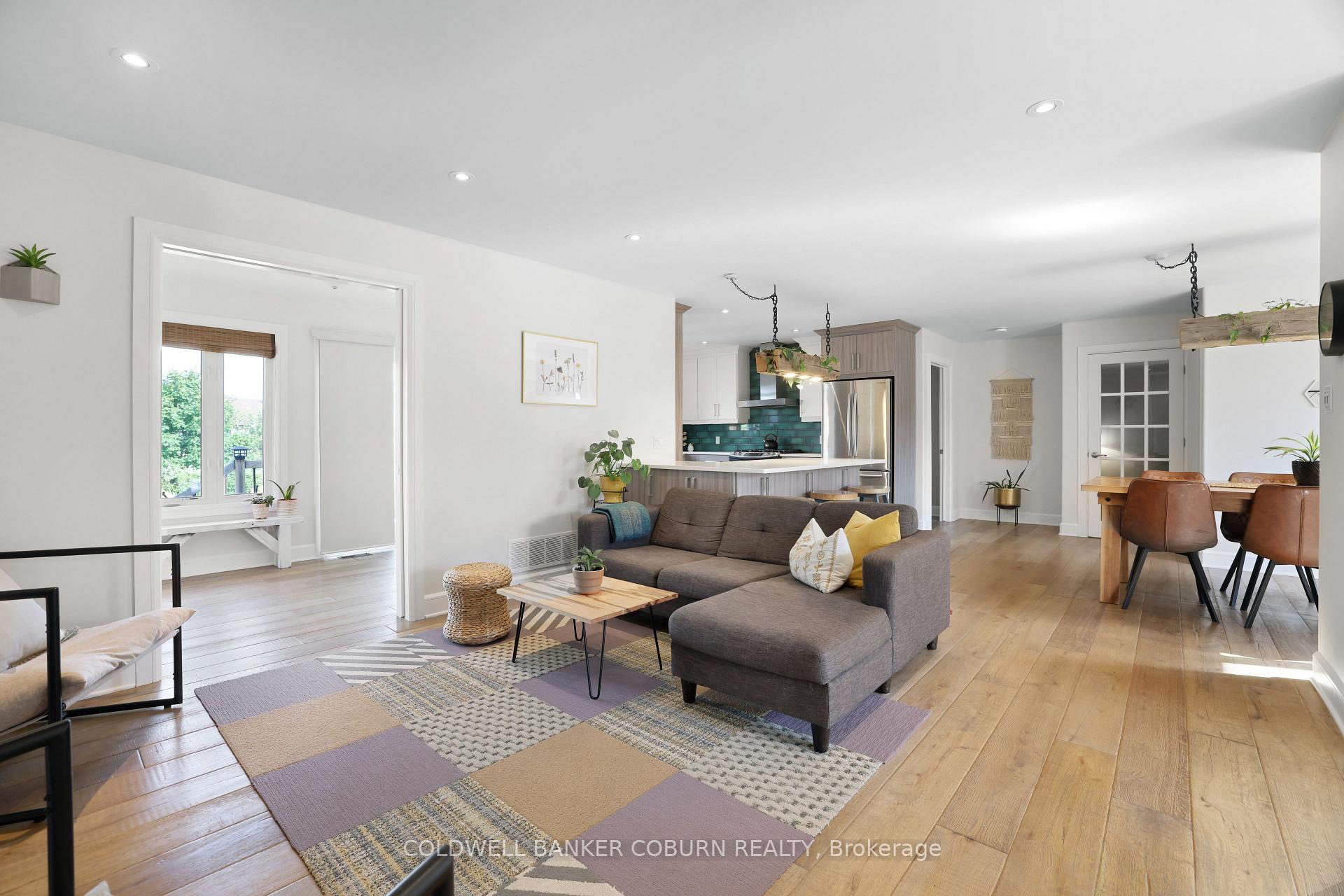 Photo 5 of 3345 Morningmist Way, Ottawa, Osgoode — HOMEH