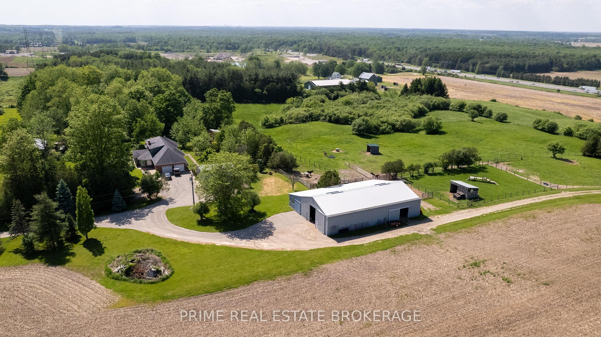 Photo 1 of 3304 Cromarty Drive, Thames Centre, Putnam — HOMEH