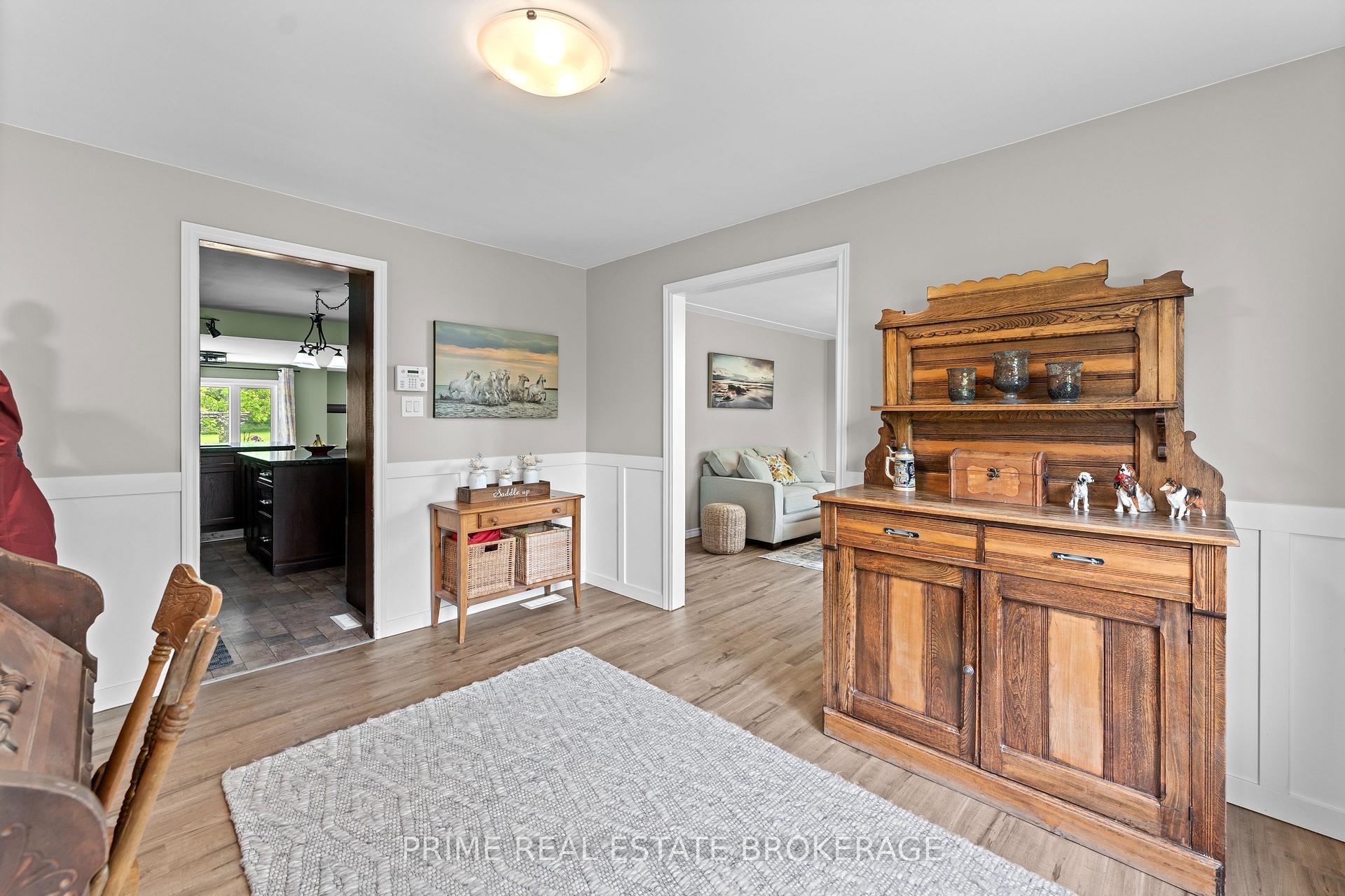 Photo 14 of 3304 Cromarty Drive, Thames Centre, Putnam — HOMEH