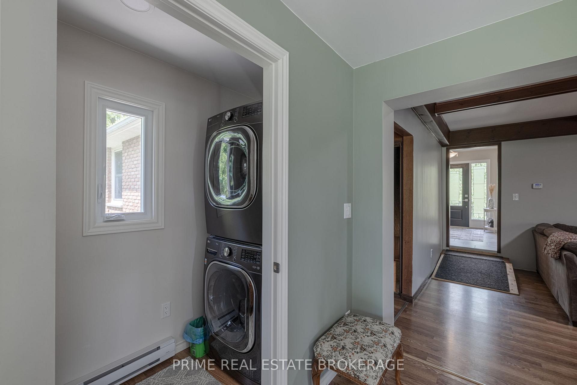 Photo 32 of 3304 Cromarty Drive, Thames Centre, Putnam — HOMEH