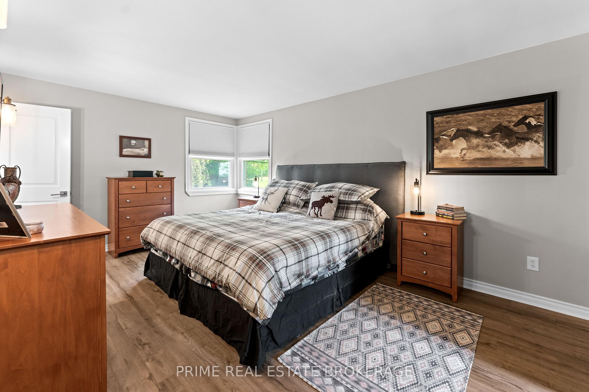 Photo 20 of 3304 Cromarty Drive, Thames Centre, Putnam — HOMEH