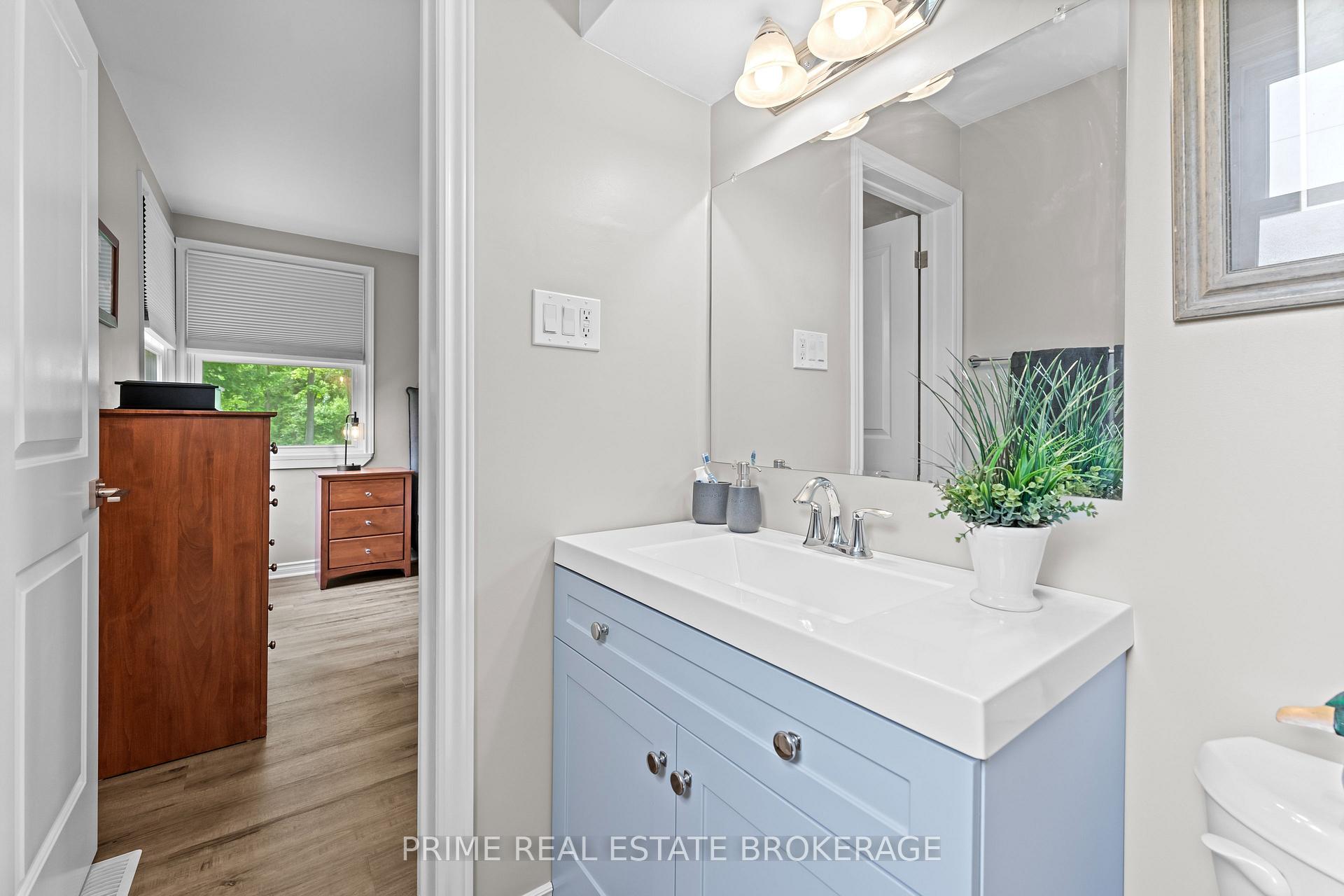 Photo 28 of 3304 Cromarty Drive, Thames Centre, Putnam — HOMEH
