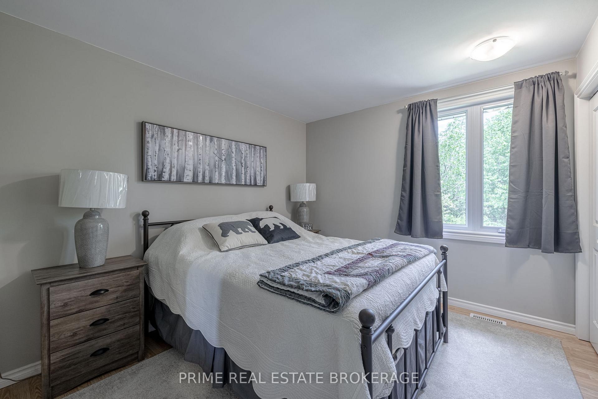 Photo 27 of 3304 Cromarty Drive, Thames Centre, Putnam — HOMEH