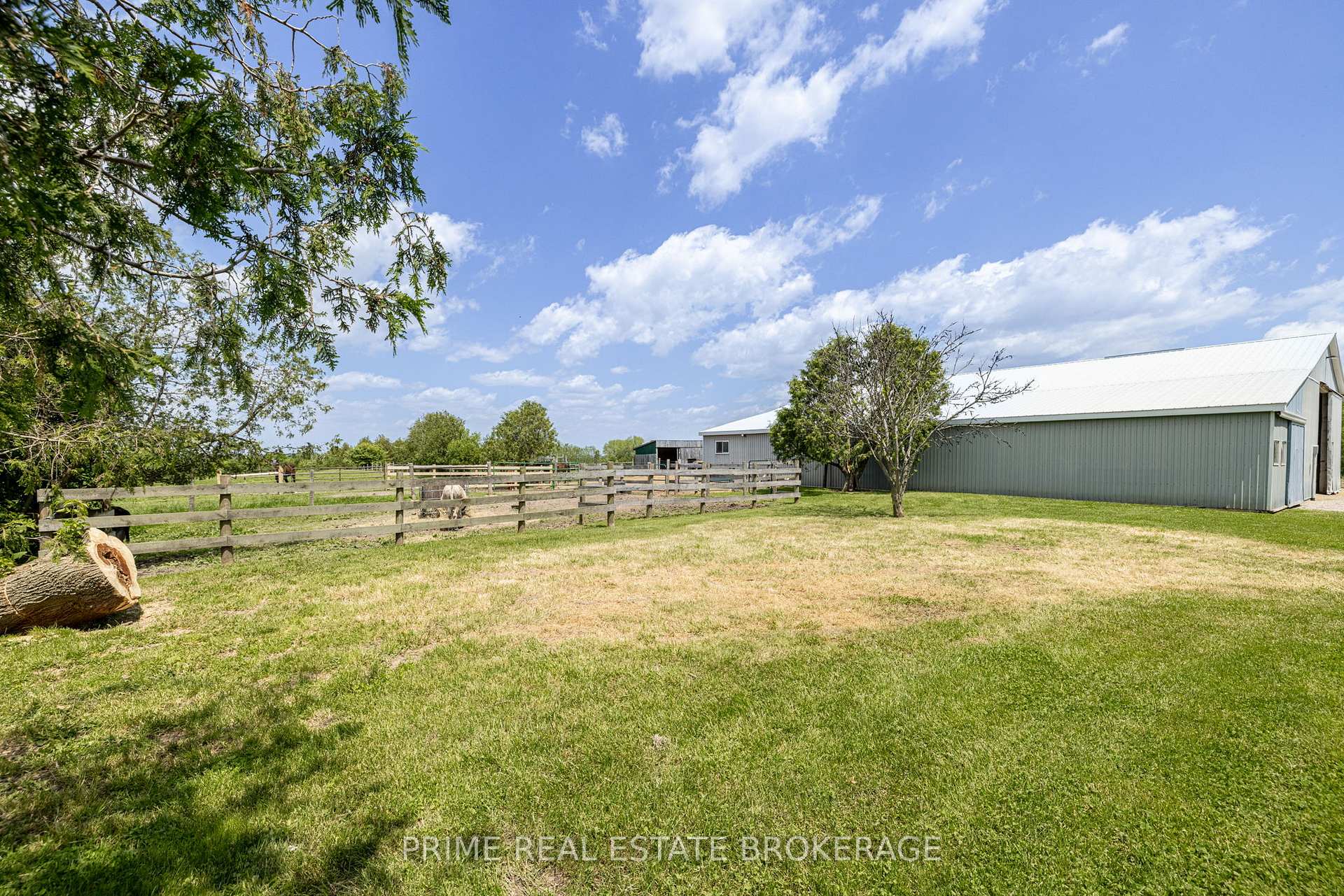 Photo 43 of 3304 Cromarty Drive, Thames Centre, Putnam — HOMEH