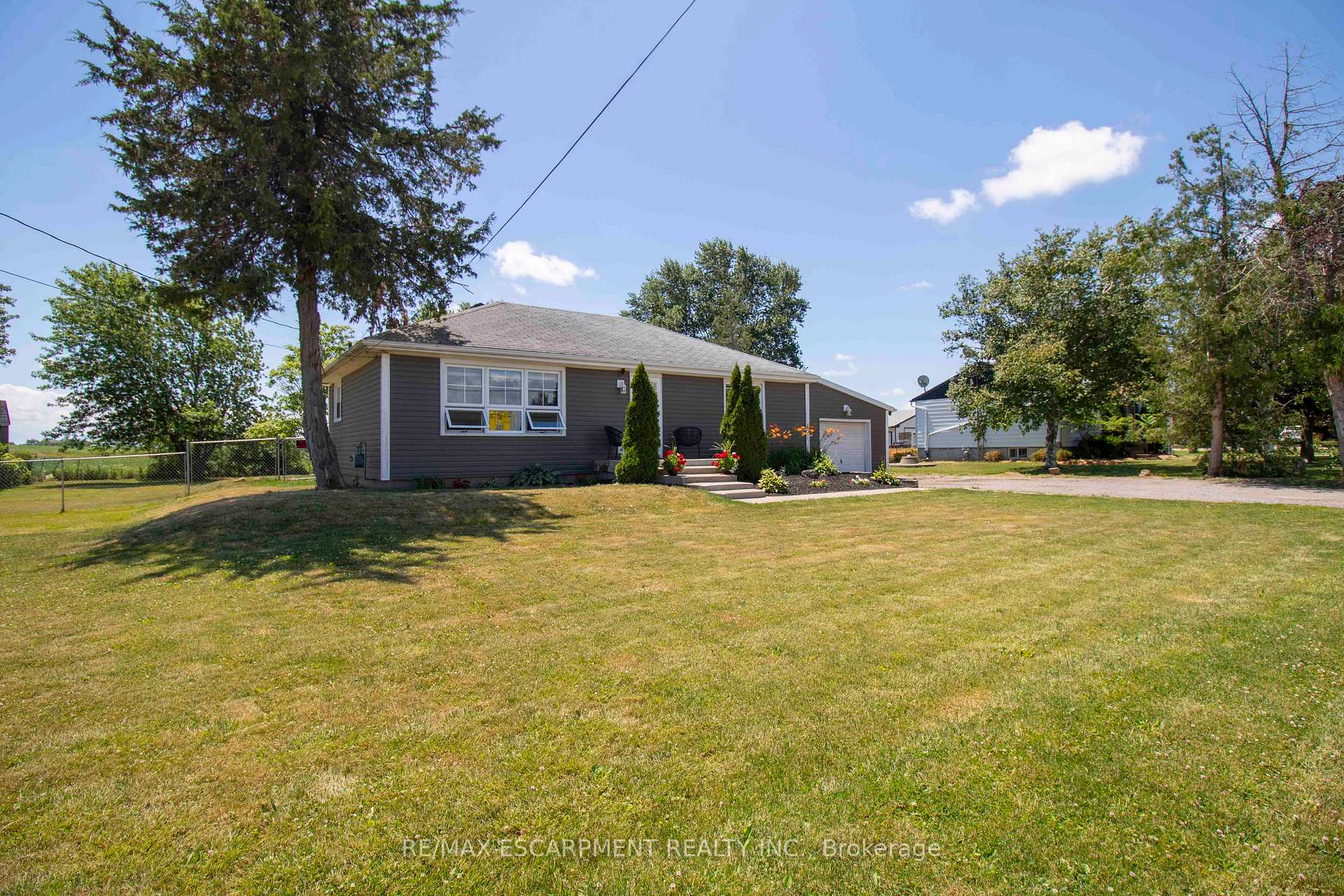 Photo 24 of 11 Unity Side Road, Haldimand — HOMEH