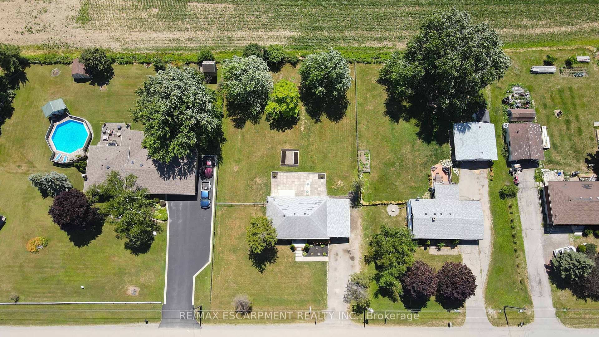 Photo 21 of 11 Unity Side Road, Haldimand — HOMEH