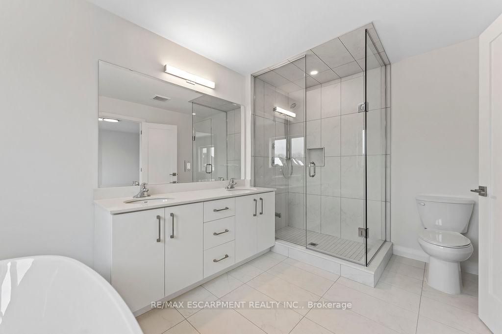 Photo 26 of 199 Alessio Drive, Hamilton, Sheldon — HOMEH