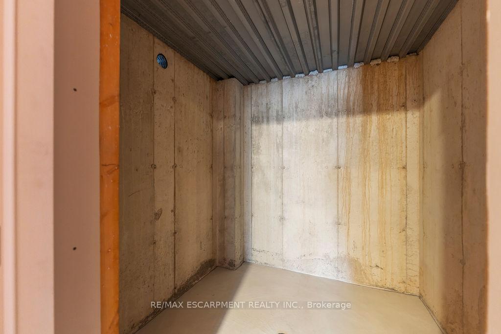 Photo 34 of 199 Alessio Drive, Hamilton, Sheldon — HOMEH