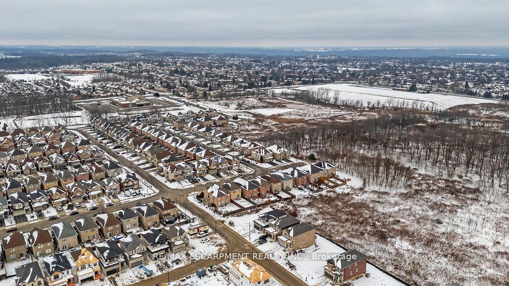 Photo 36 of 199 Alessio Drive, Hamilton, Sheldon — HOMEH