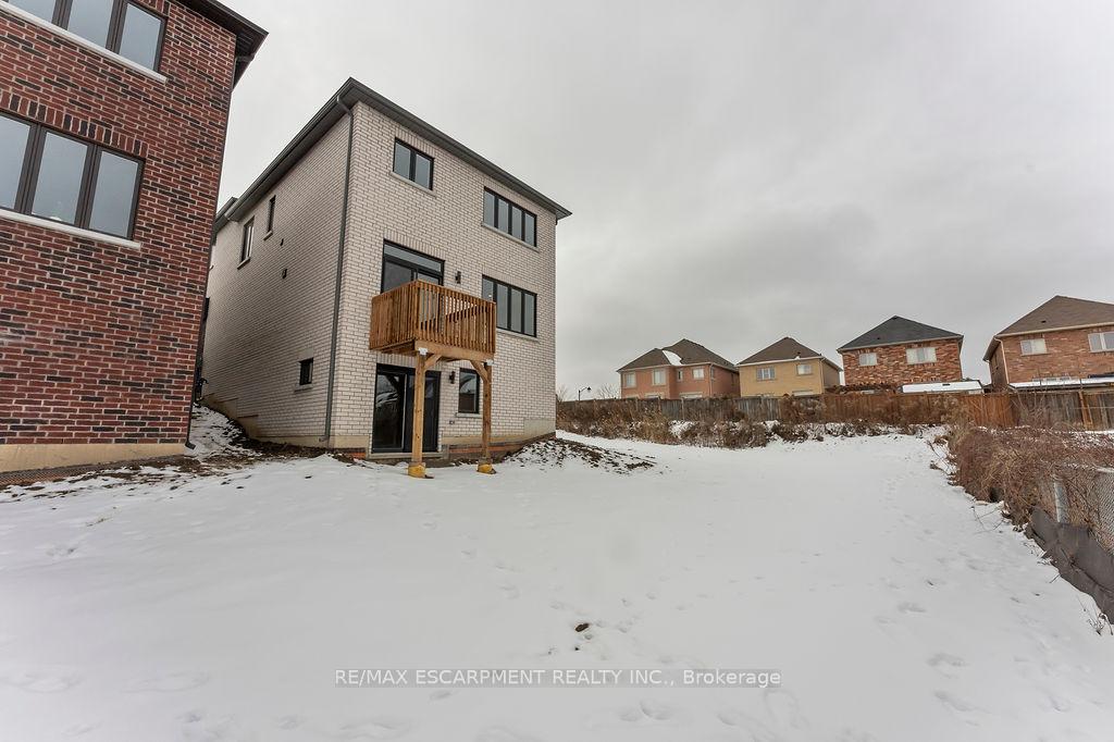 Photo 40 of 199 Alessio Drive, Hamilton, Sheldon — HOMEH