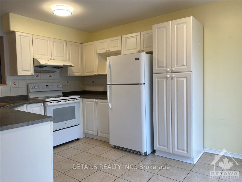 Photo 5 of 213 Mountshannon Drive, Ottawa, Barrhaven - Longfields — HOMEH